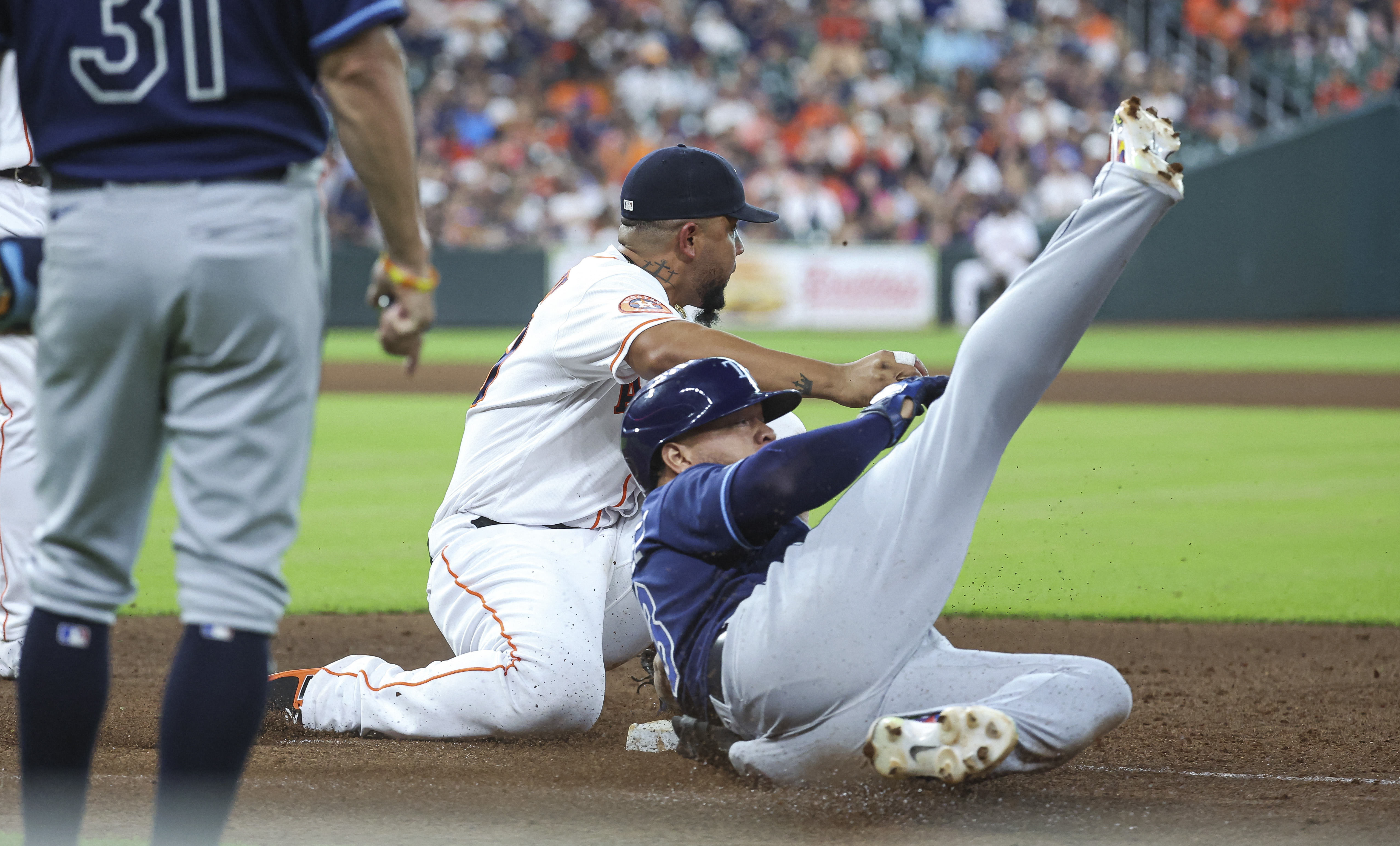 Astros back Hunter Brown, dismantle Rays