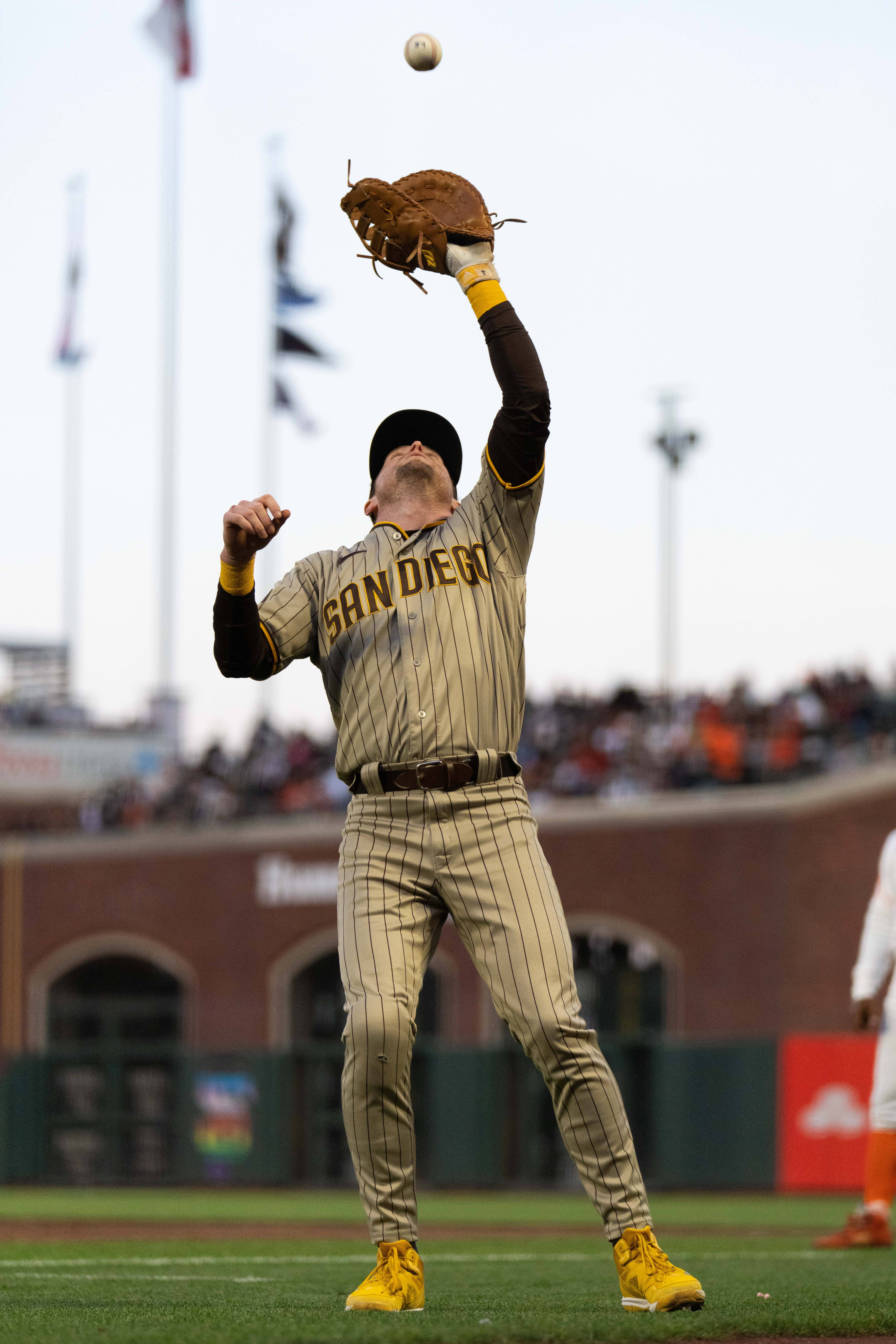 Joc Pederson shines as Giants walk off Padres again on Josh Hader's  bases-loaded walk – NBC Sports Bay Area & California