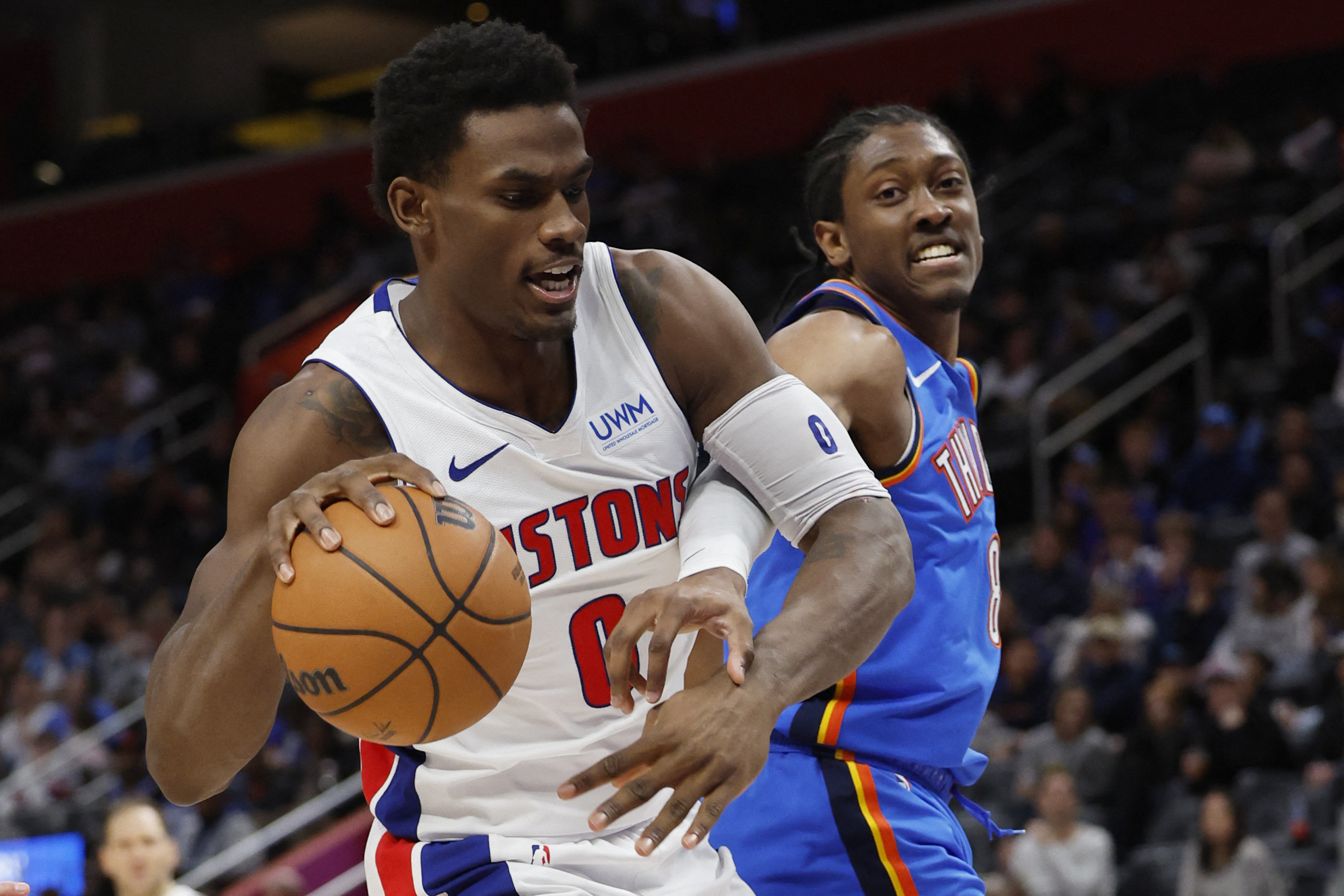 Pistons break free in second half to roll past Thunder | Reuters