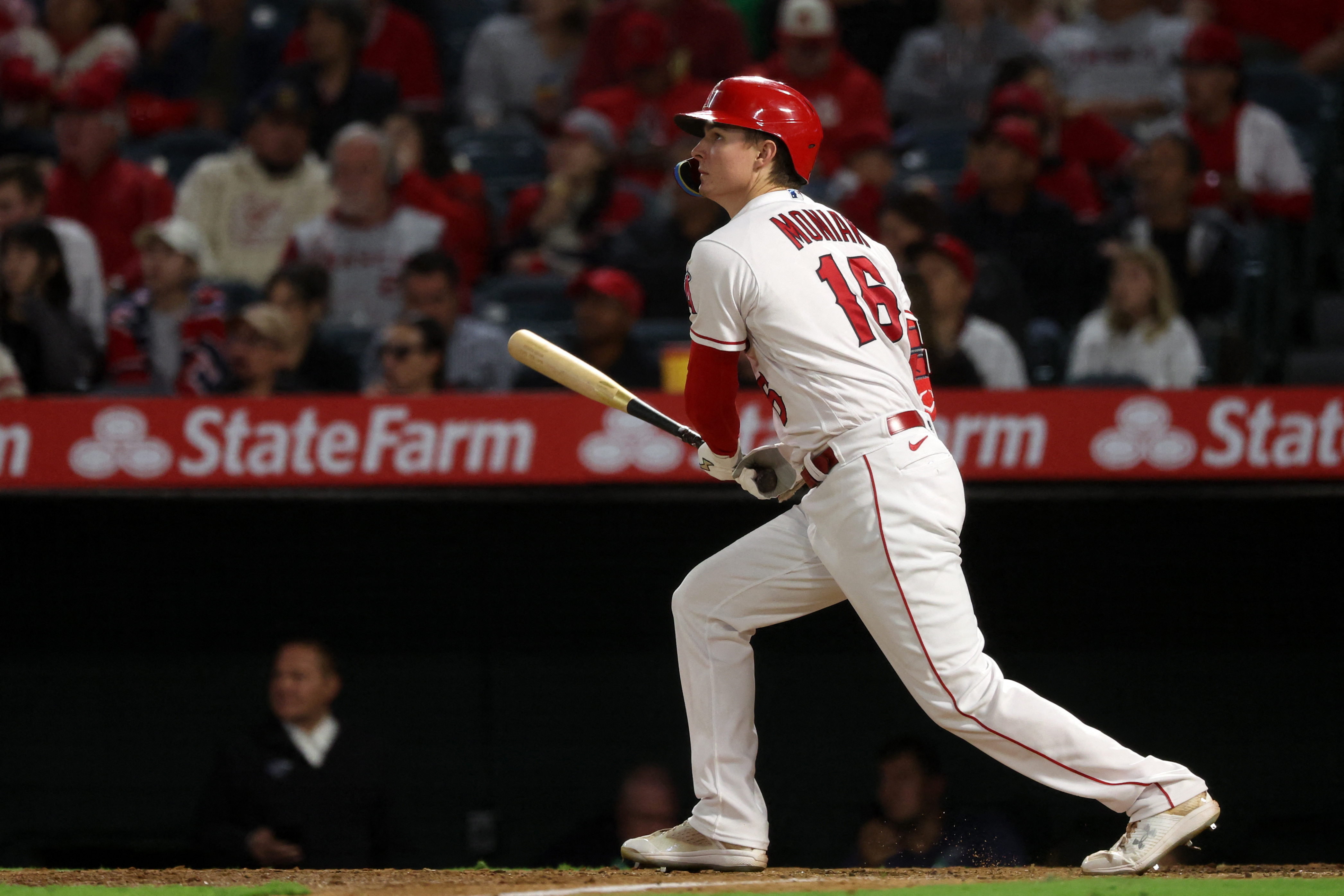 Mickey Moniak, Angels win series opener over A's