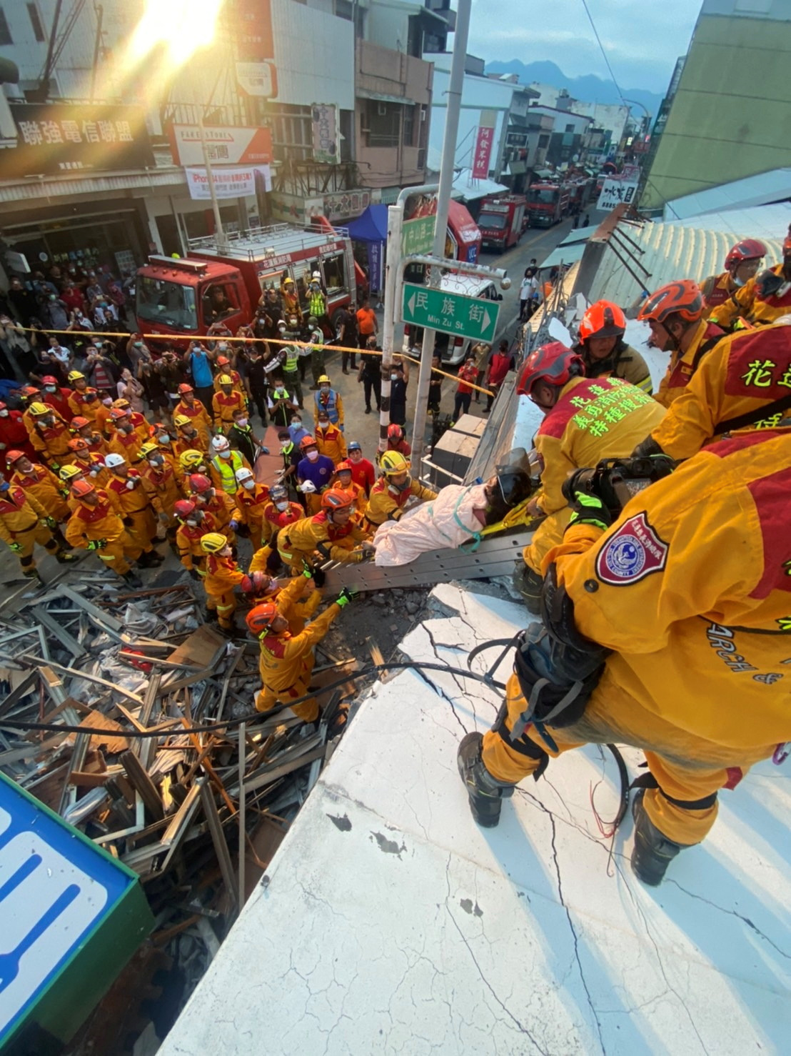 Magnitude 5.6 Earthquake Hits Taiwan | Reuters