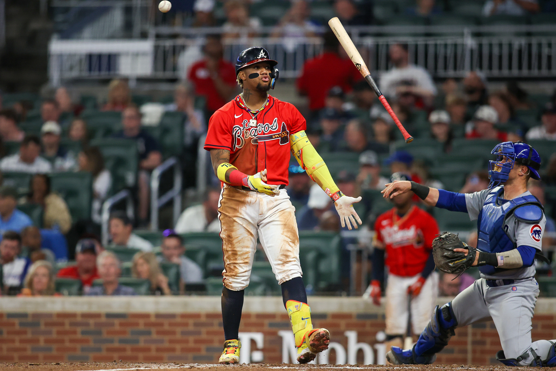 Matt Olson sets team RBI mark as Braves seal home field 