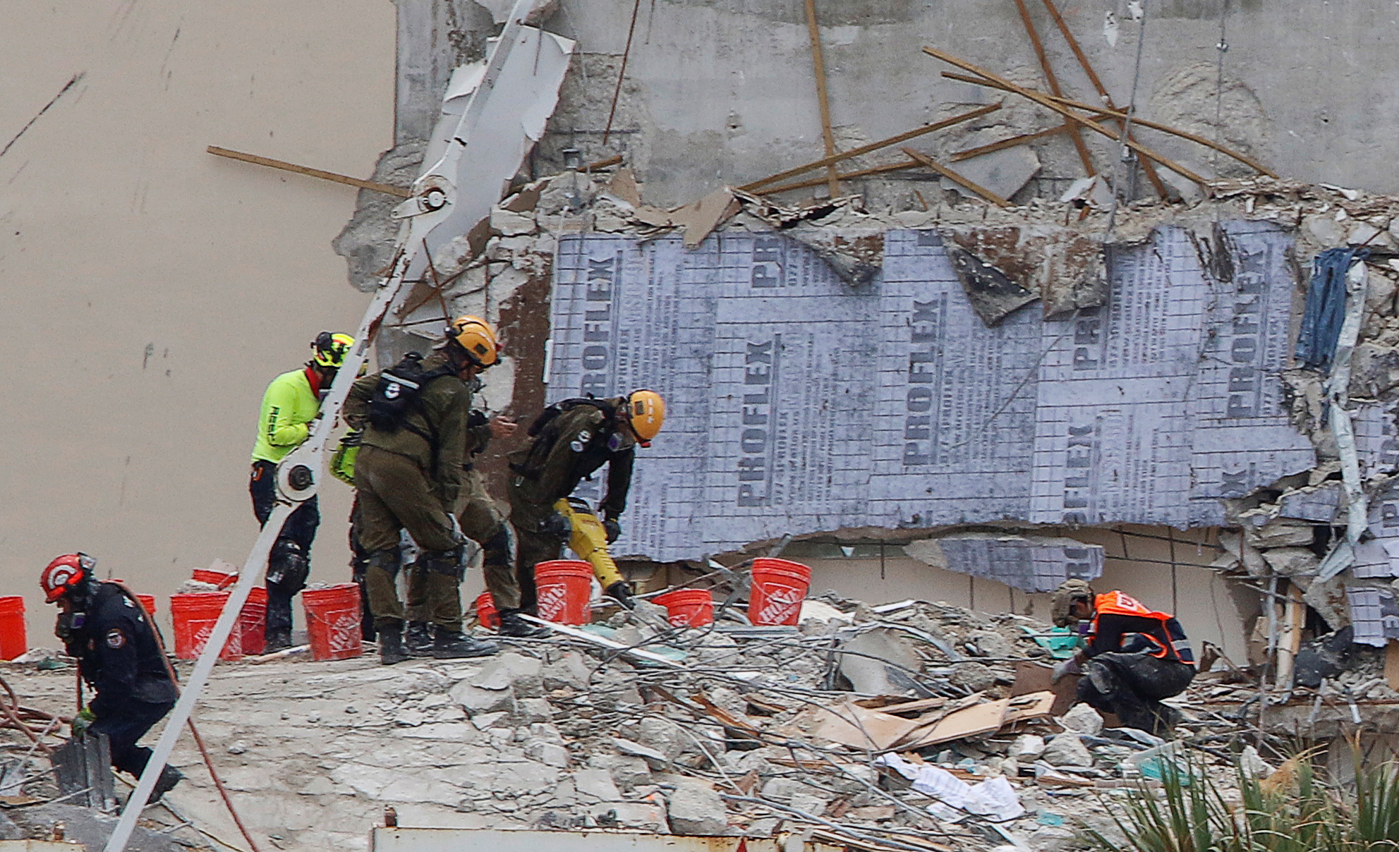 Last Remains Identified From Miami Building Collapse