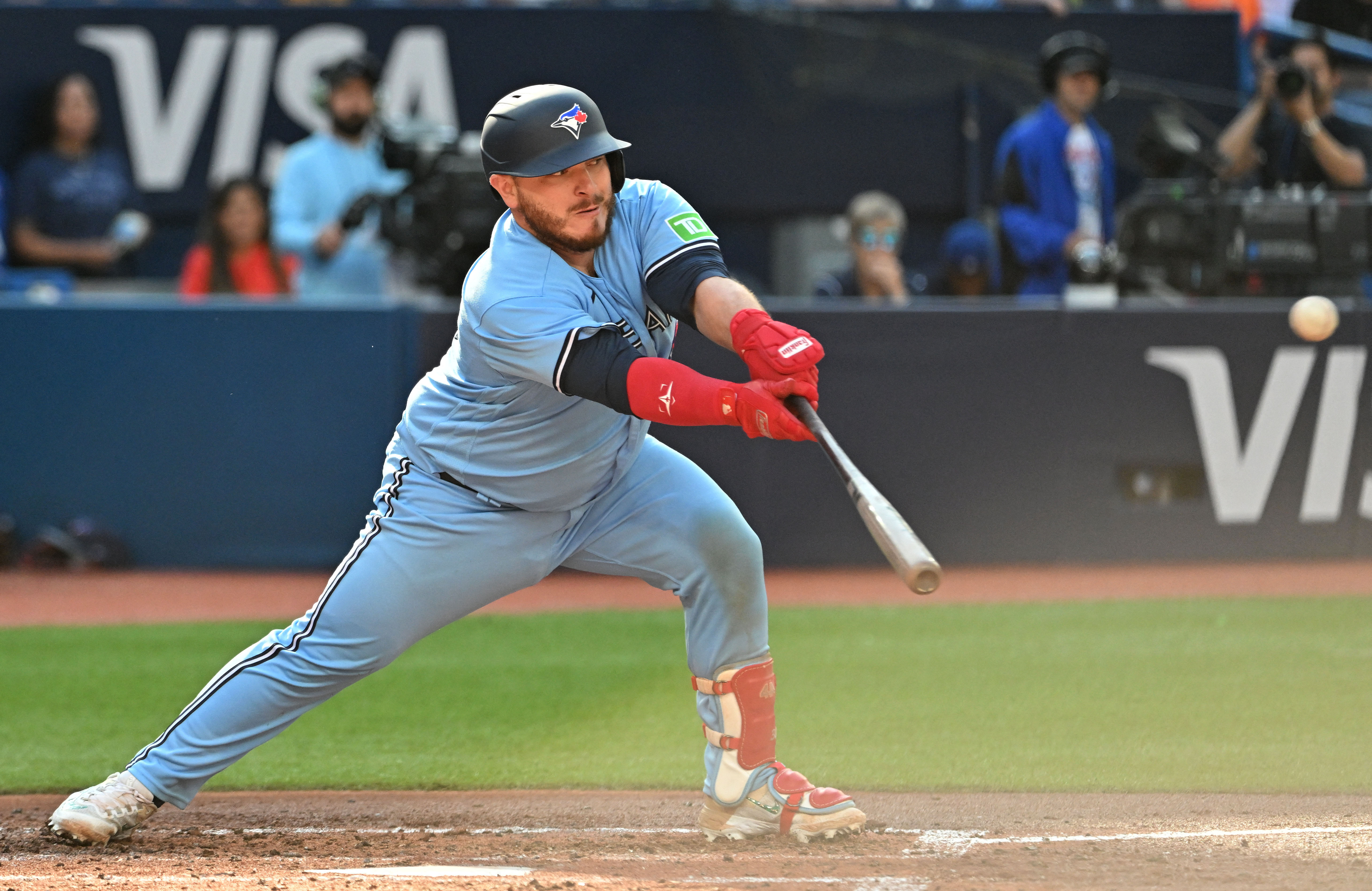 Rays edge Blue Jays in 10 innings, 7-5