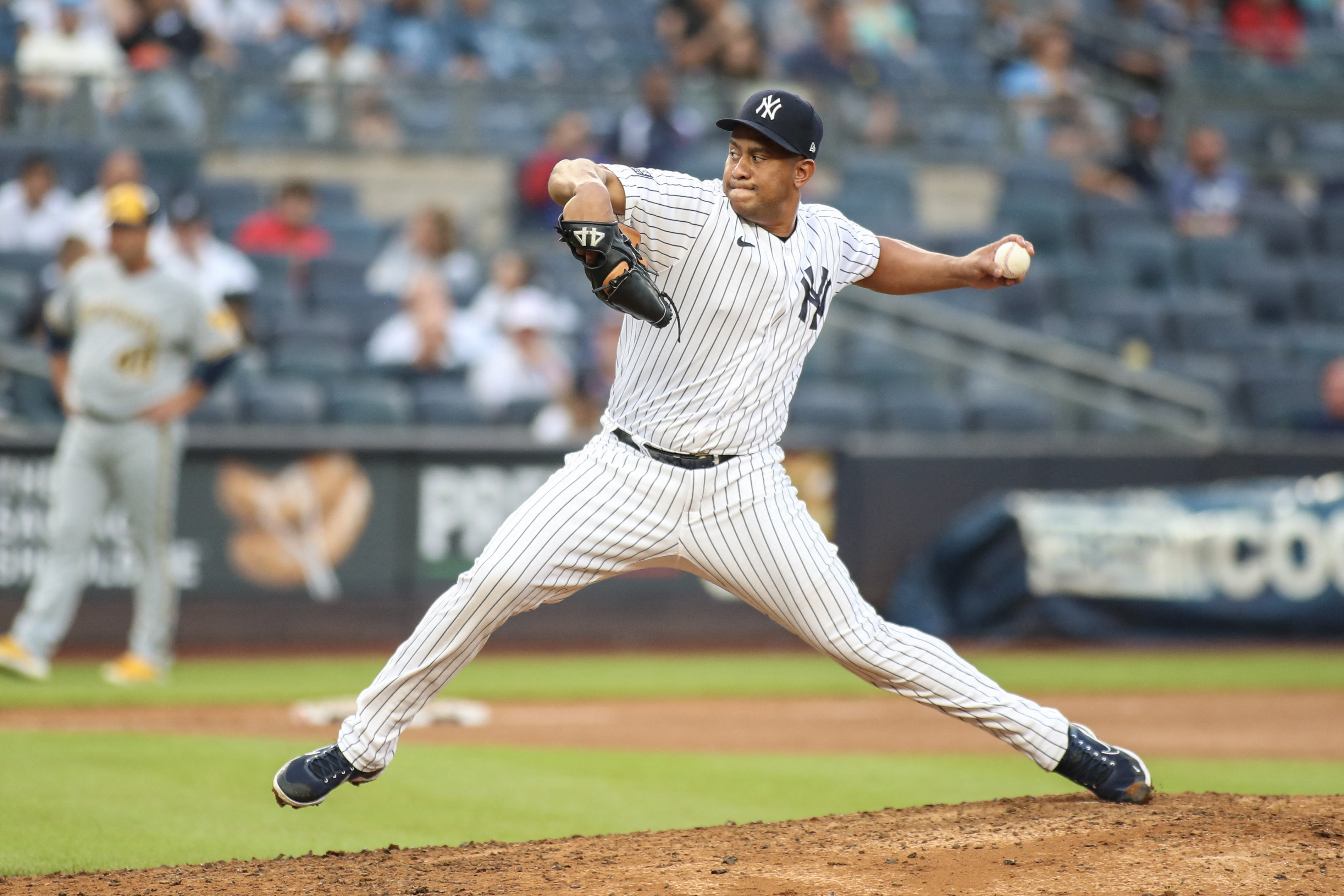 MLB＝ダルビッシュ所属のパドレス、ペラルタ投手と契約─報道