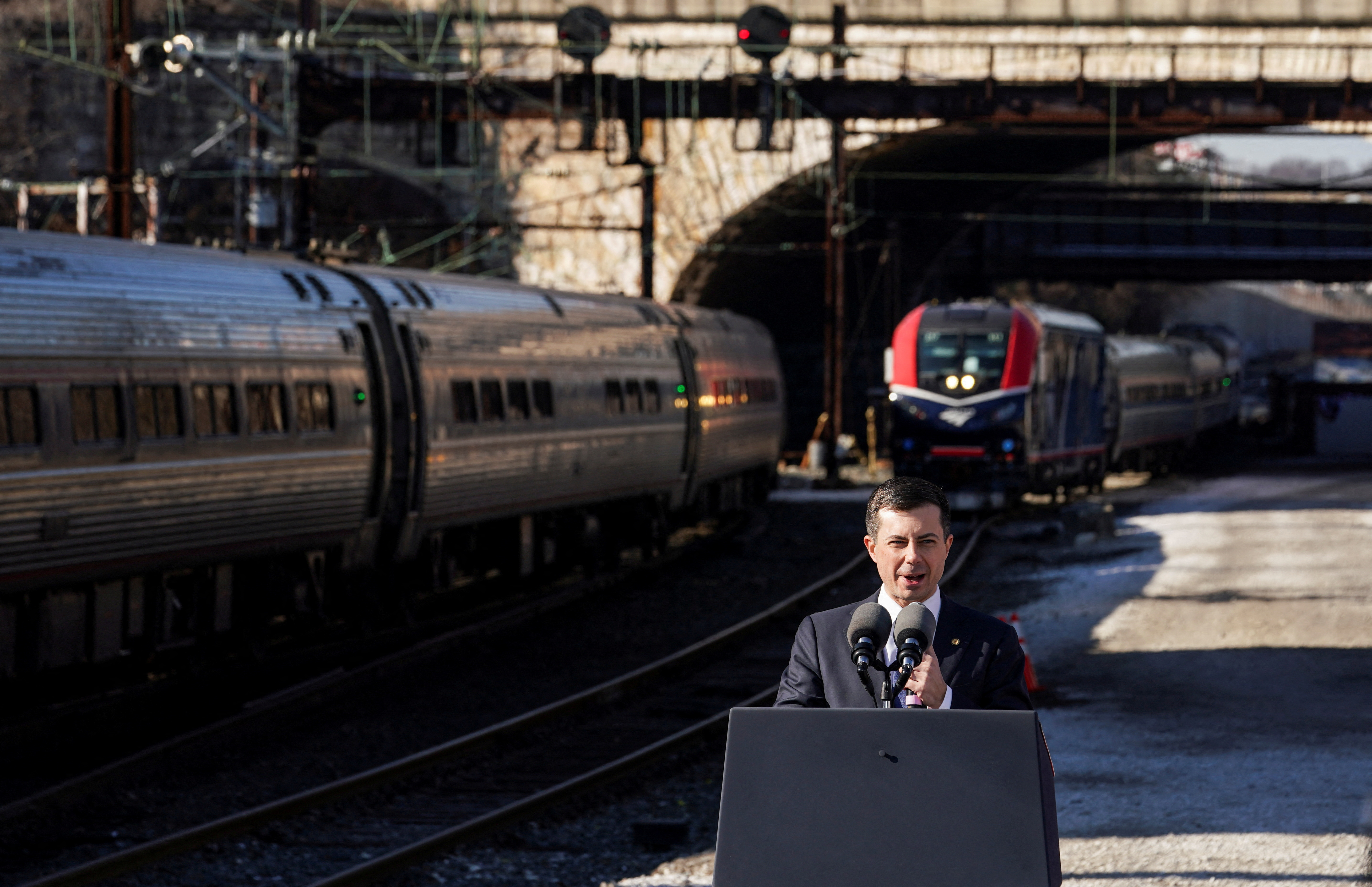 Petition · America needs a bullet train ·