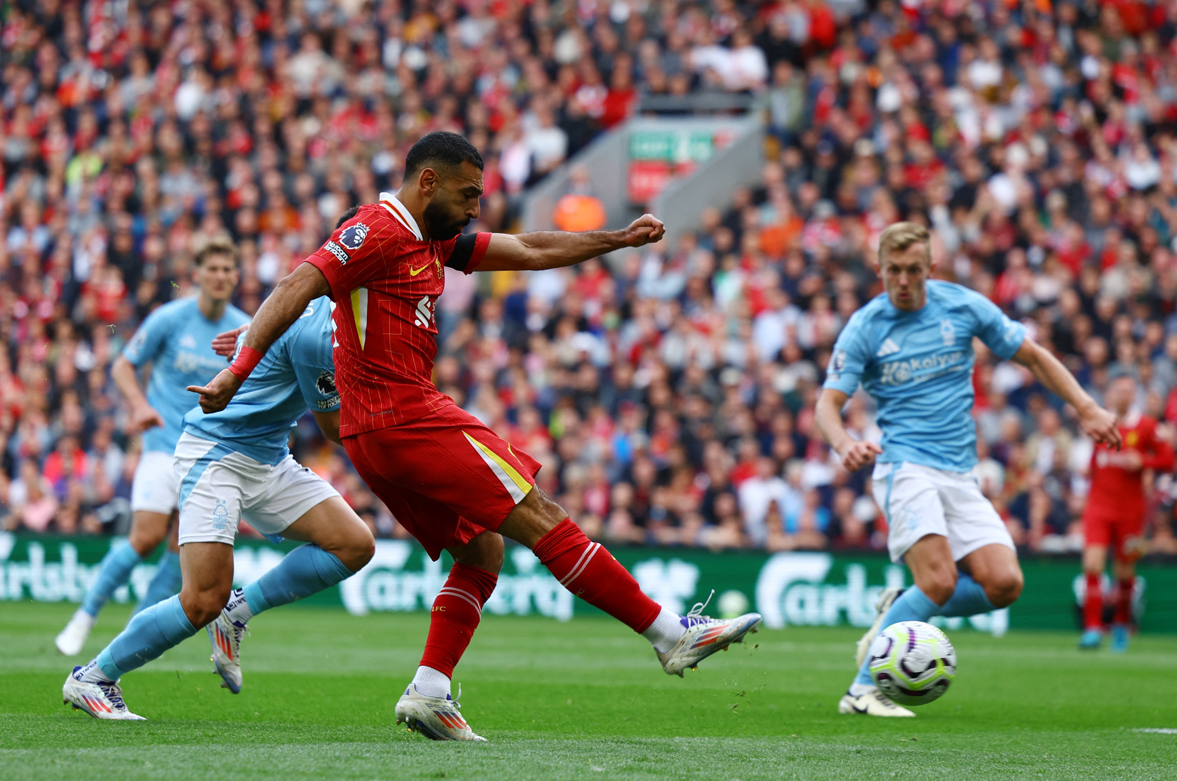  Soccer Football - Premier League - Liverpool v Nottingham Forest - Anfield, Liverpool, Britain - September 14, 2024 Liverpool's Mohamed Salah in action REUTERS/Molly Darlington