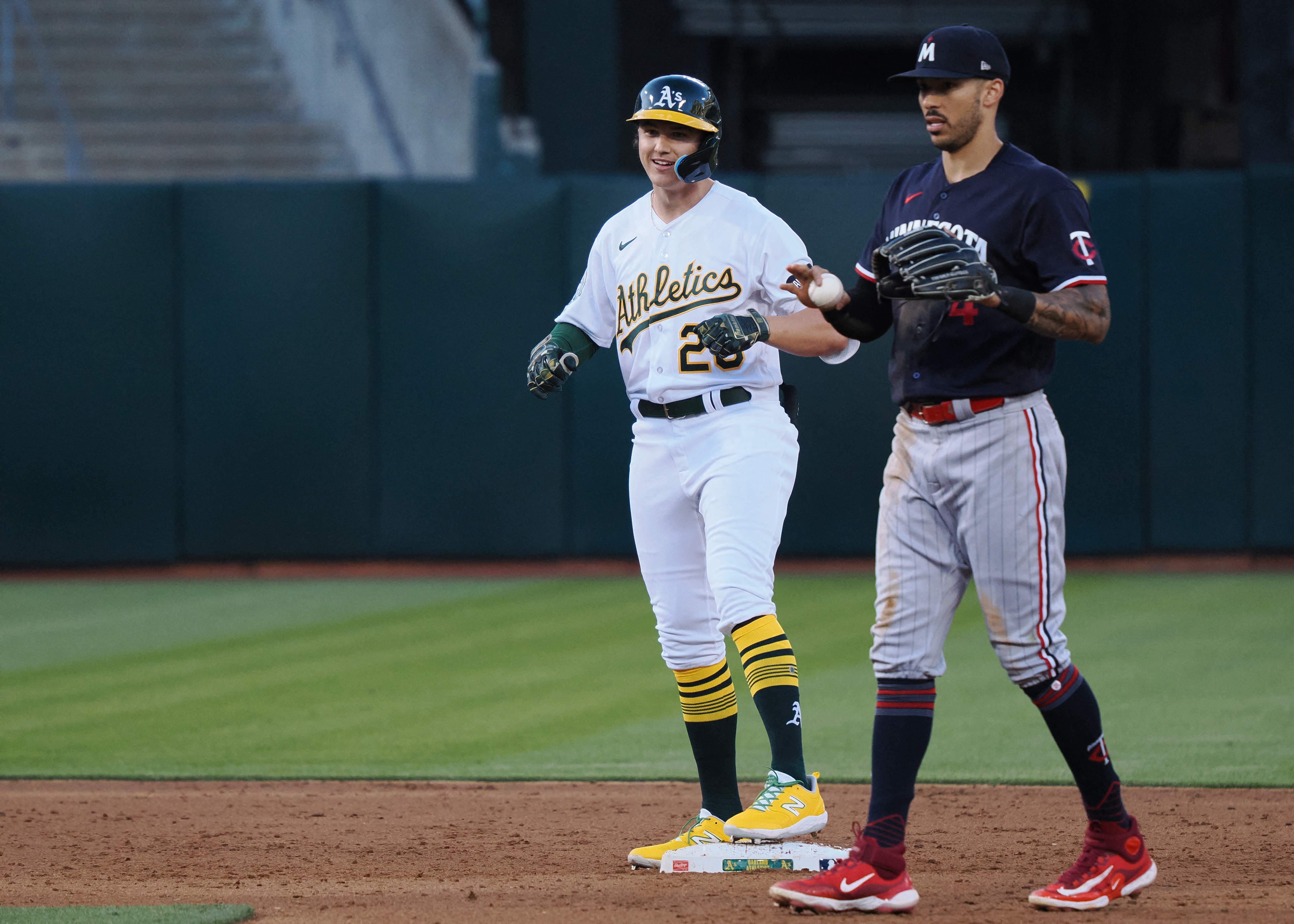 Joey Gallo's ninth-inning blast lifts Twins over A's