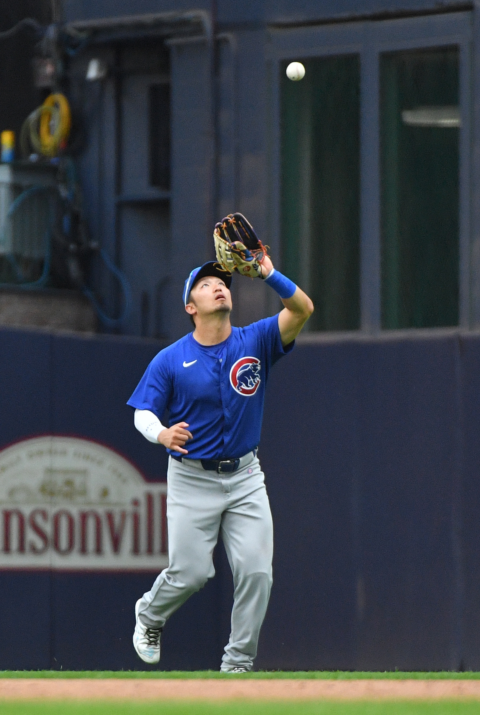 Ian Happ, Cubs snap Brewers' five-game winning streak | Reuters