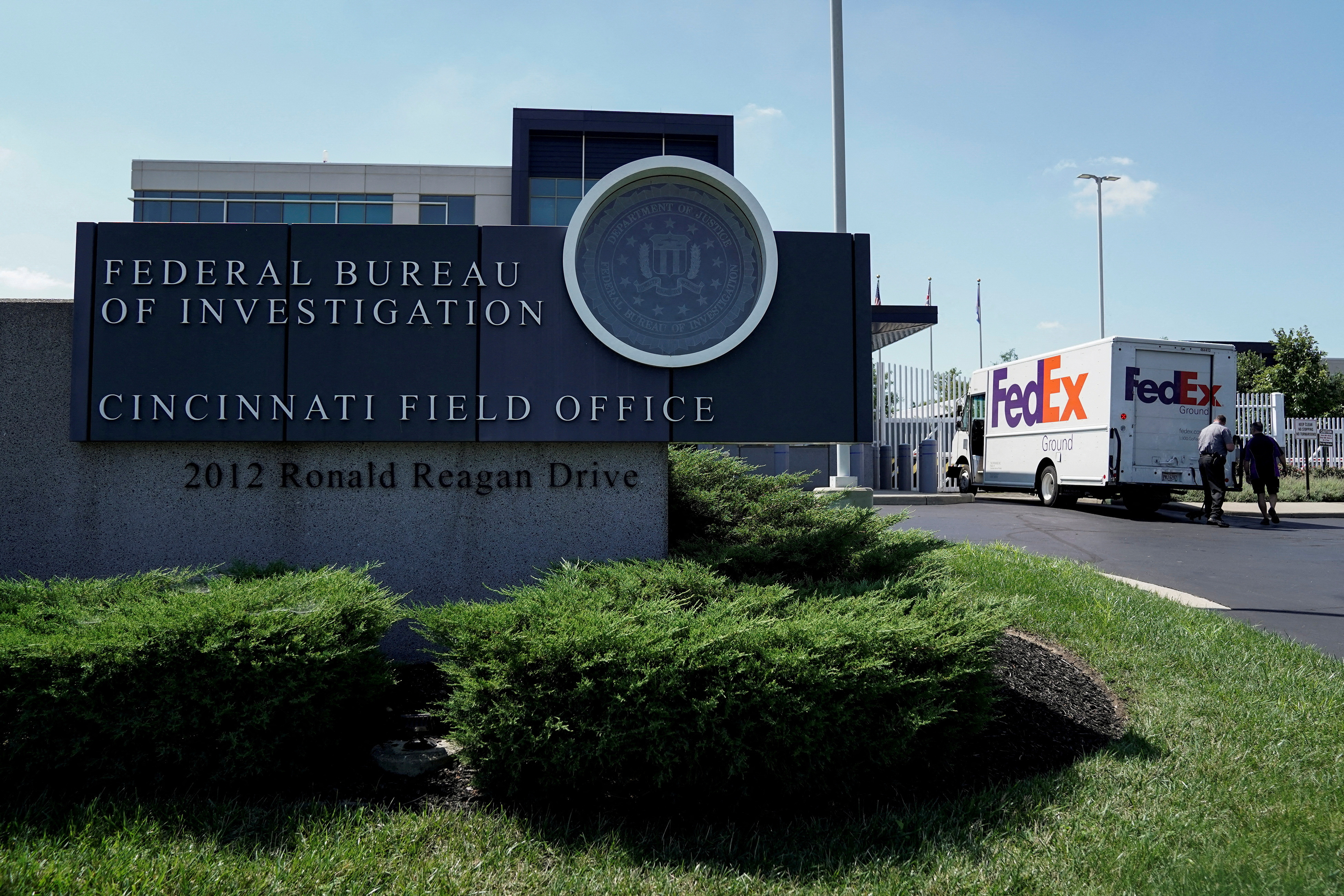 Police Identify Suspect who Tried to Breach Ohio FBI building