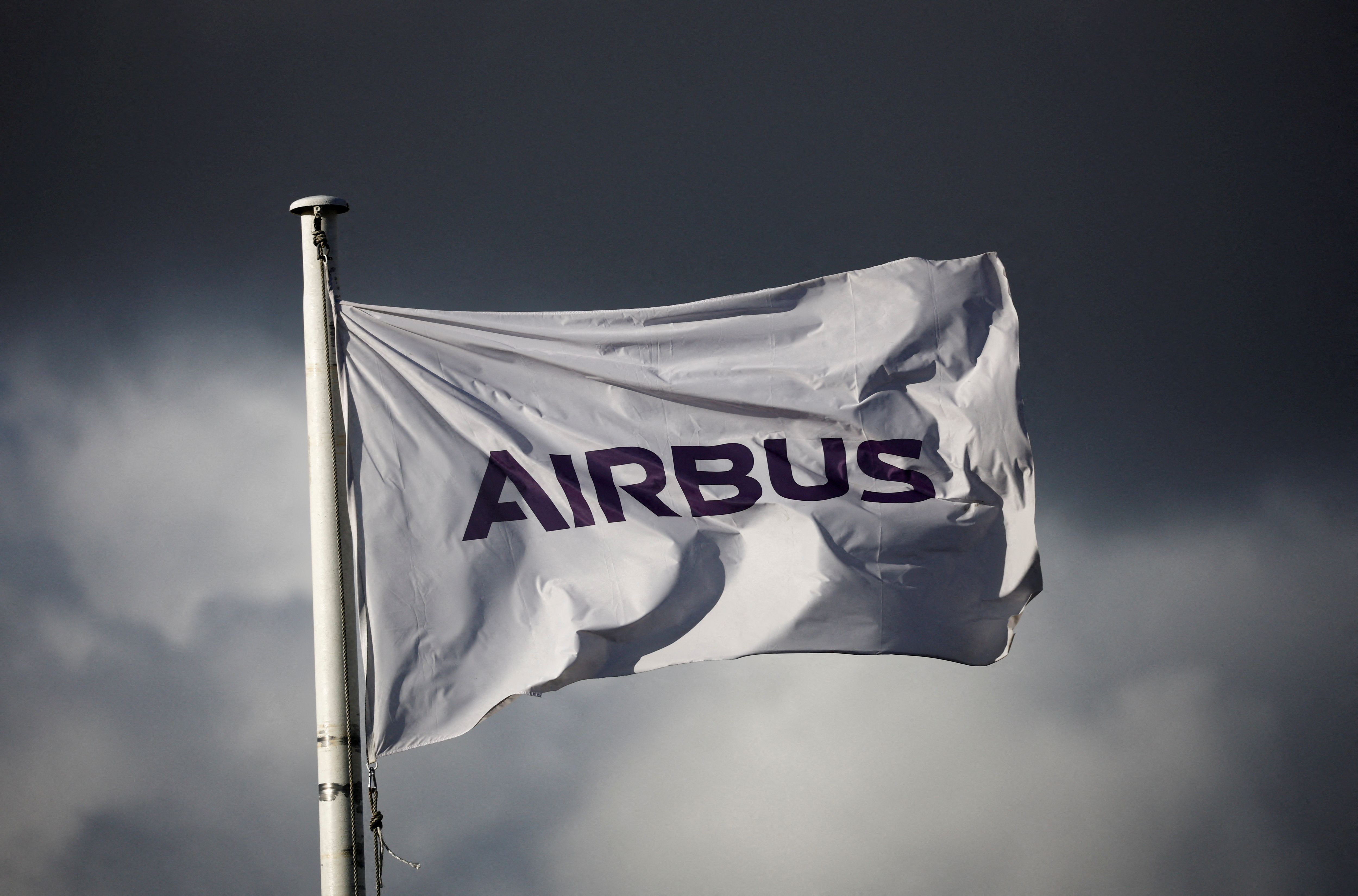 Logo of Airbus