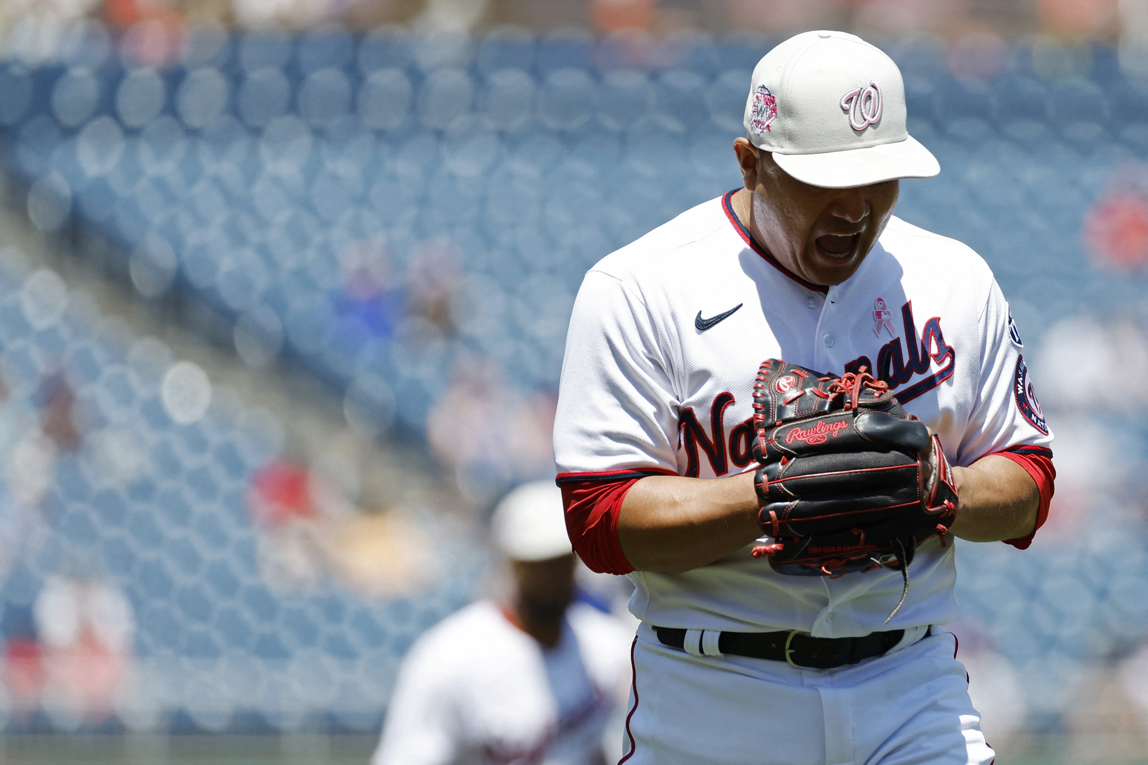 Tensions flare as Mets beat Nationals again, Max Scherzer wins in