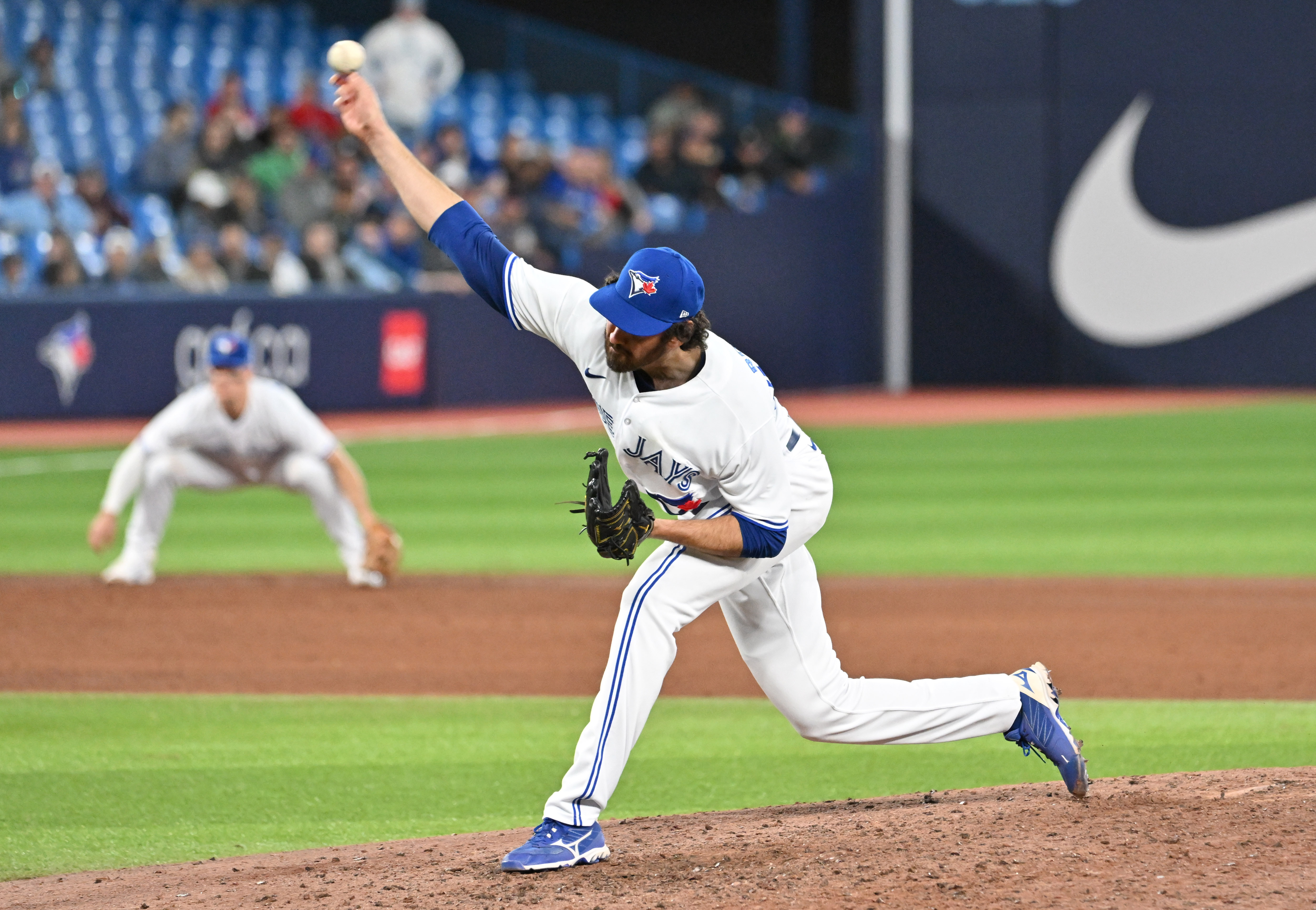 Aaron Judge delivers KO finish to this round of Yankees-Blue Jays