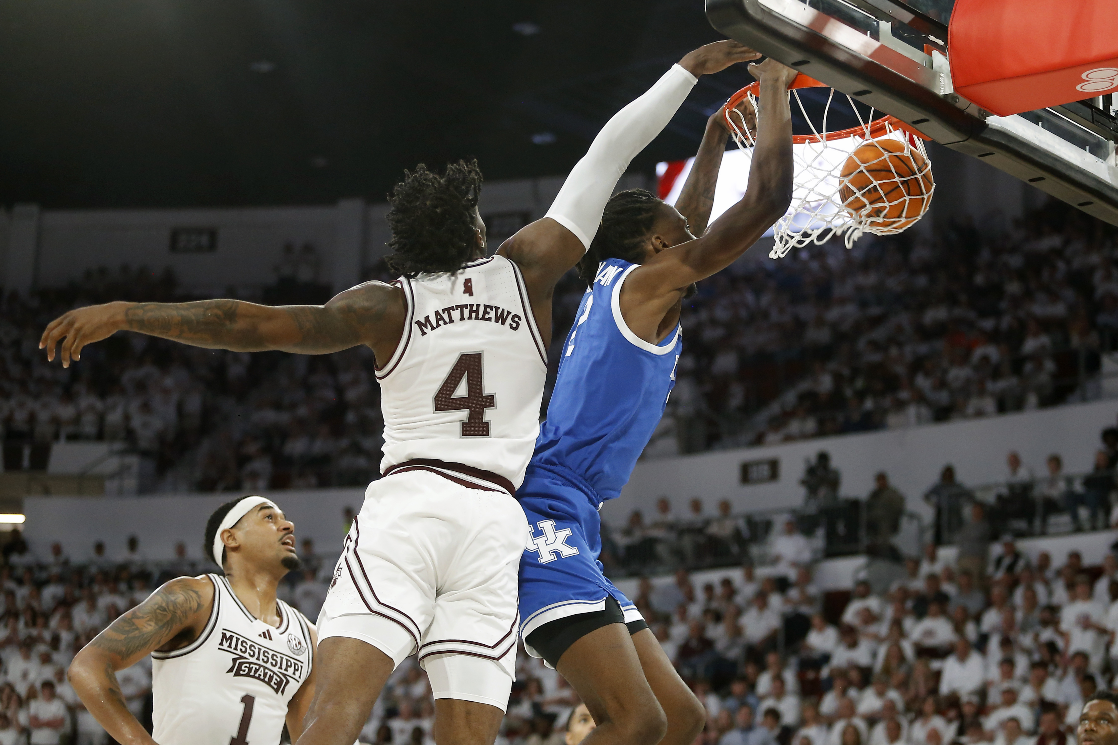 Reed Sheppard's heroics lift No. 16 Kentucky over Mississippi State, National
