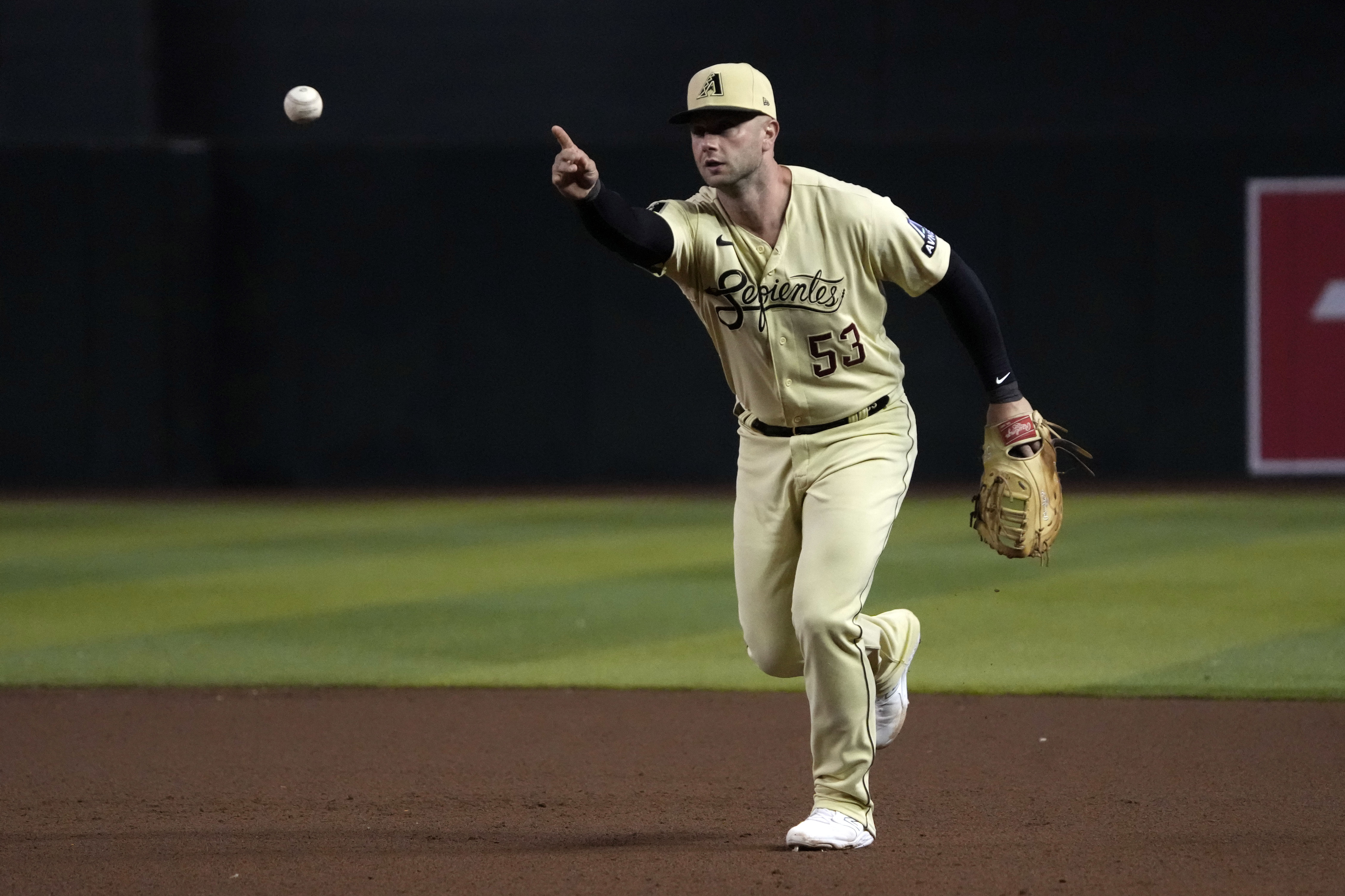 Zac Gallen, Diamondbacks blank Padres