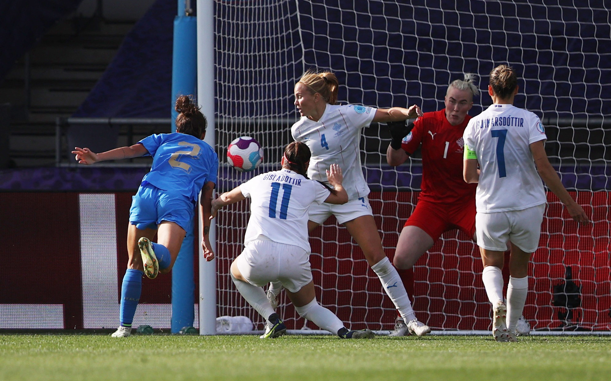 Iceland Held To 1 1 Draw By Italy In Women S Euros Reuters