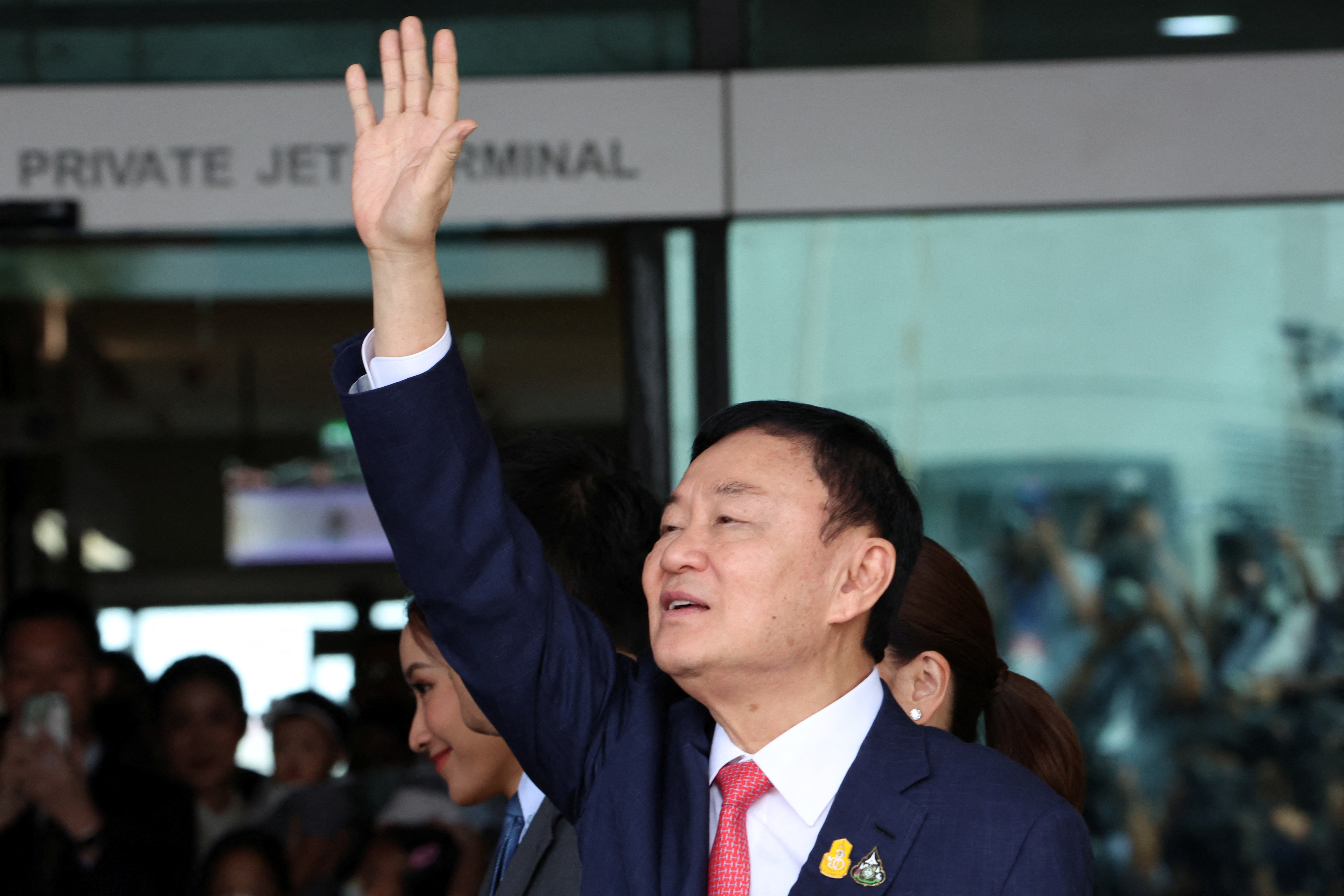 Exiled former PM Thaksin returns to Thailand