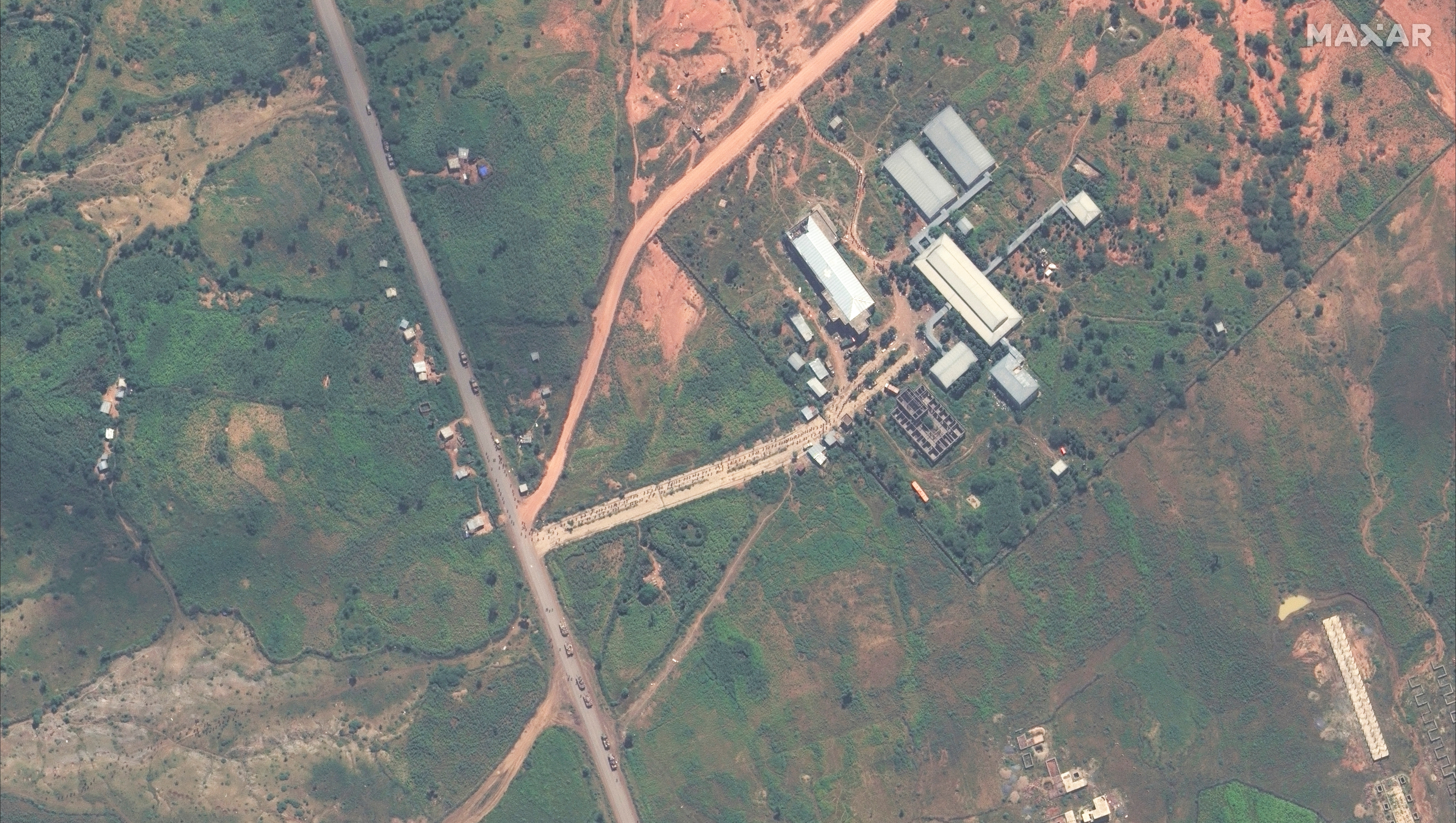 A satellite image shows the mobilization of military forces in the town of Shiraro
