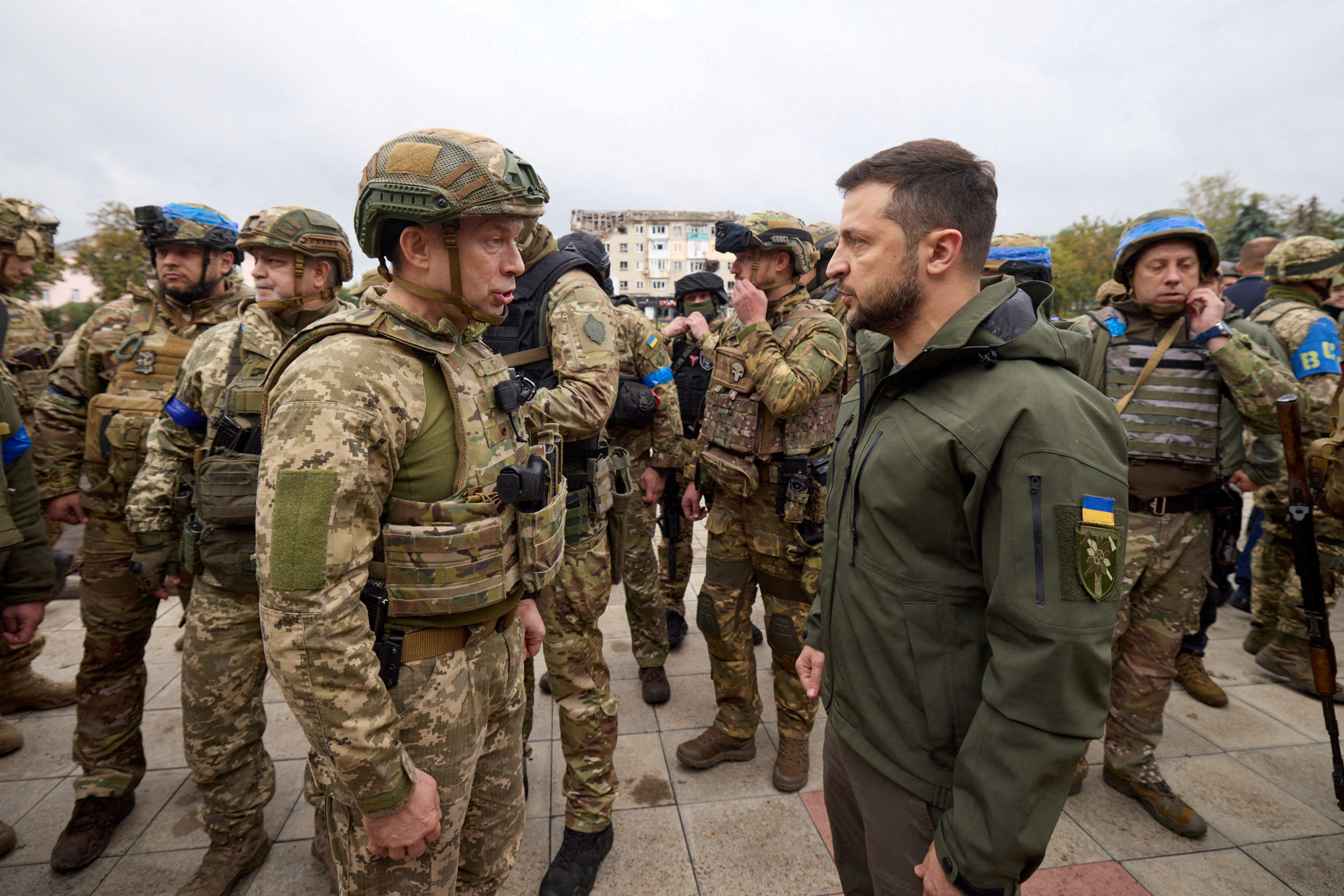 Командование украинской армией. Сырский генерал ВСУ. Командующий сухопутными войсками ВСУ Сырский.