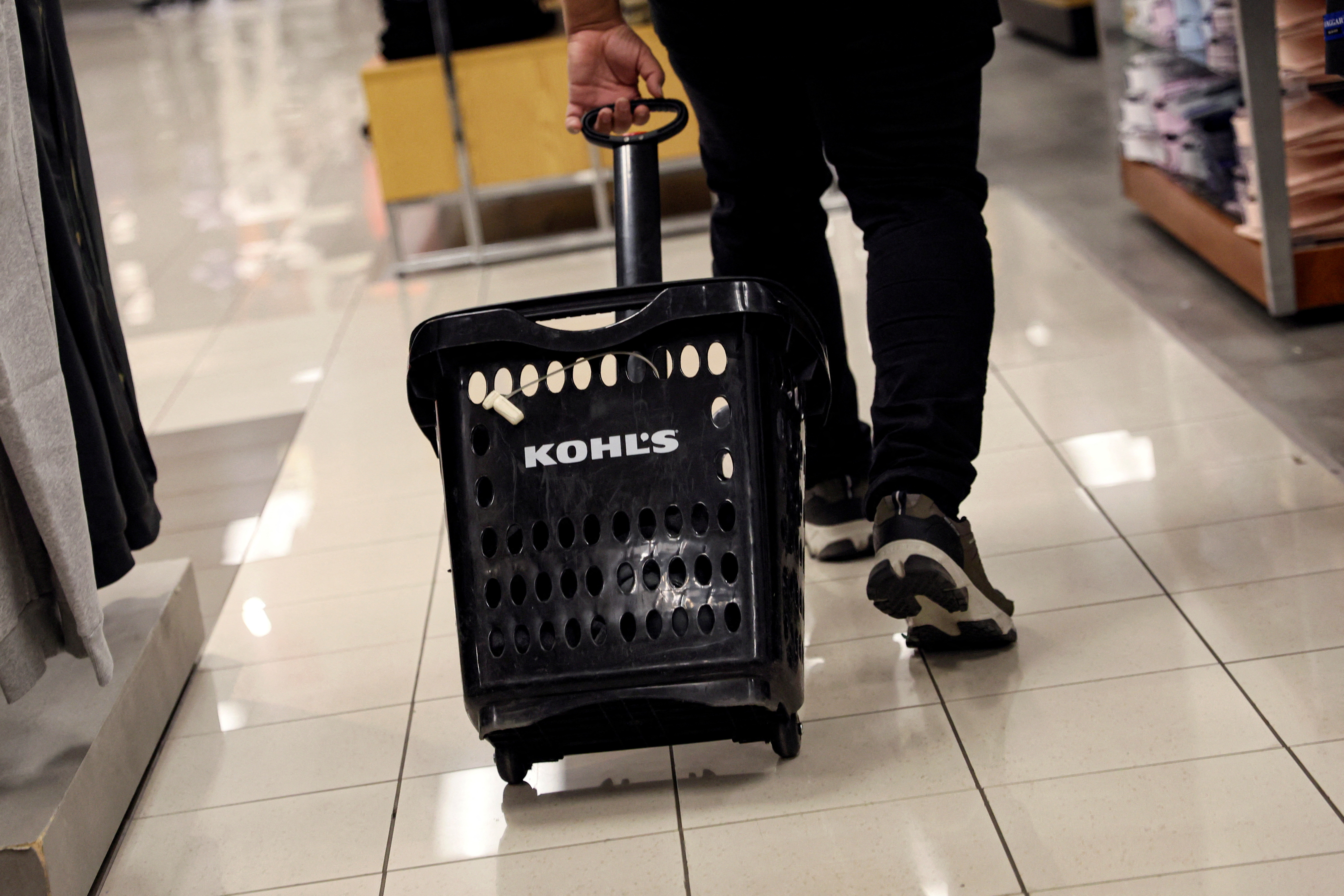 Kohl's raises full-year net sales forecast