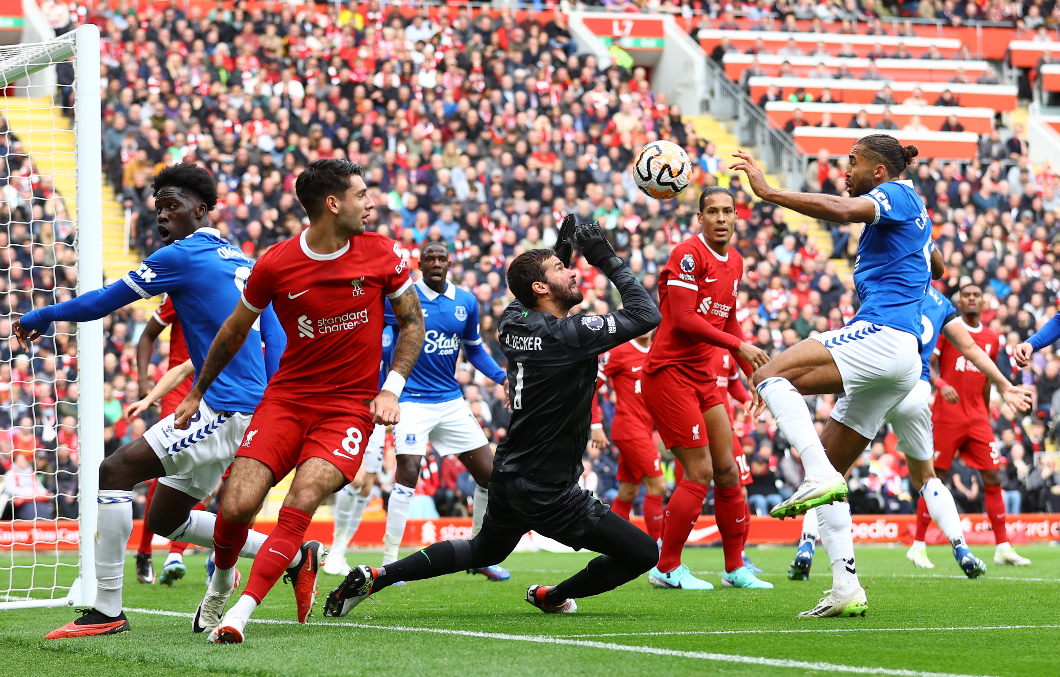 Liverpool hit 10-man Everton for four