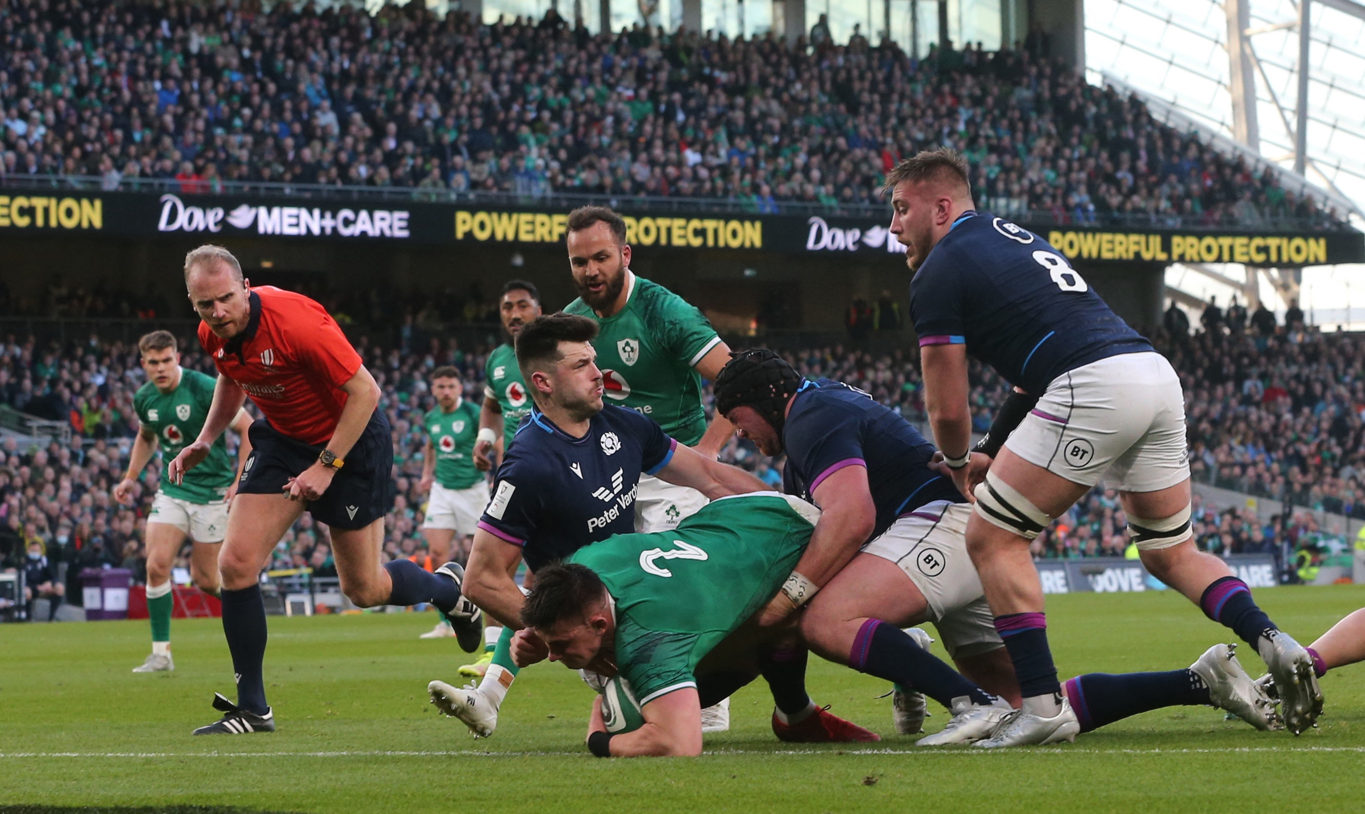 Ireland Ease Past Scots To Clinch Triple Crown | Reuters