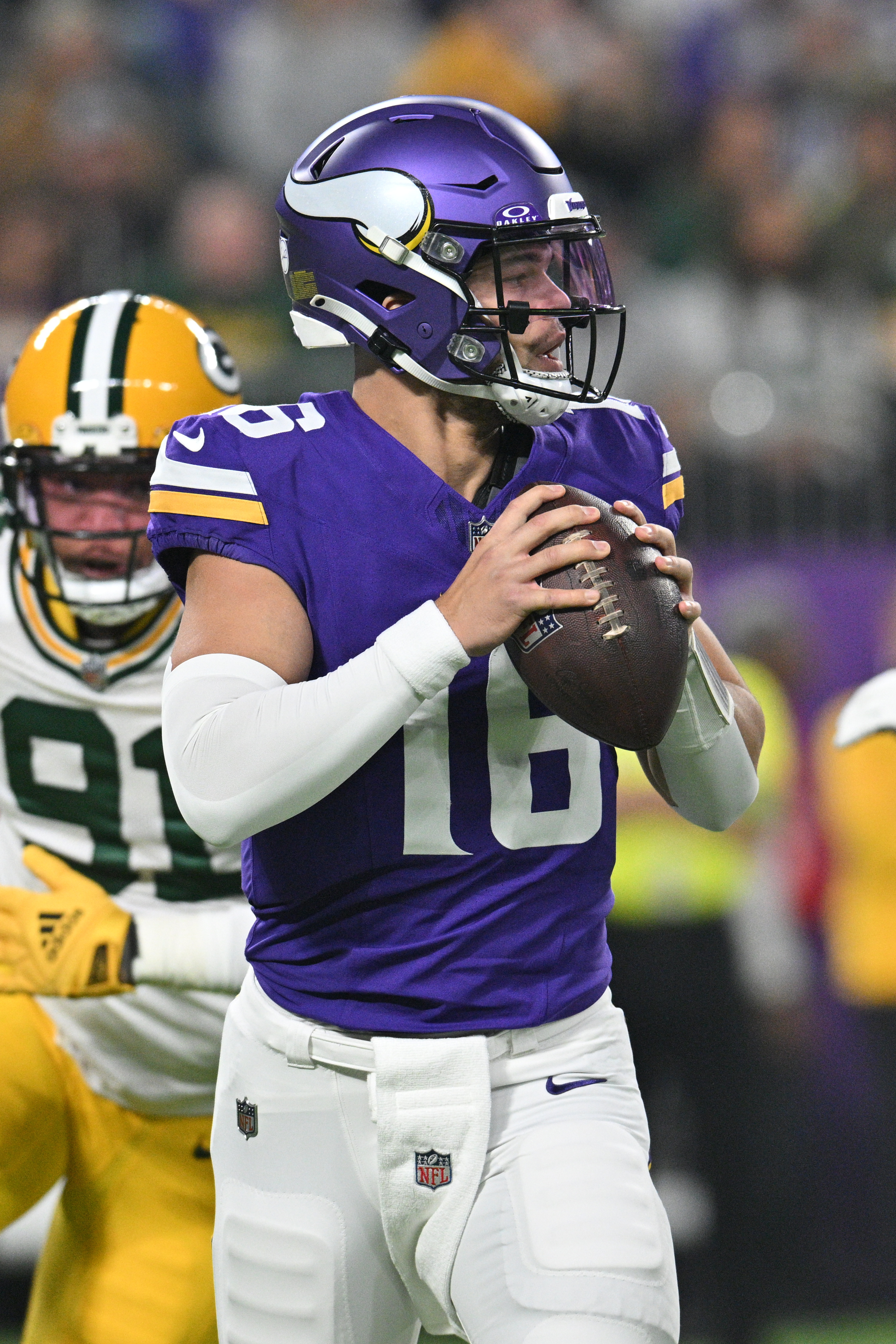 Jordan Love Keeps Packers' Playoff Hopes Alive, Astounds NFL Fans in Win  vs. Vikings, News, Scores, Highlights, Stats, and Rumors