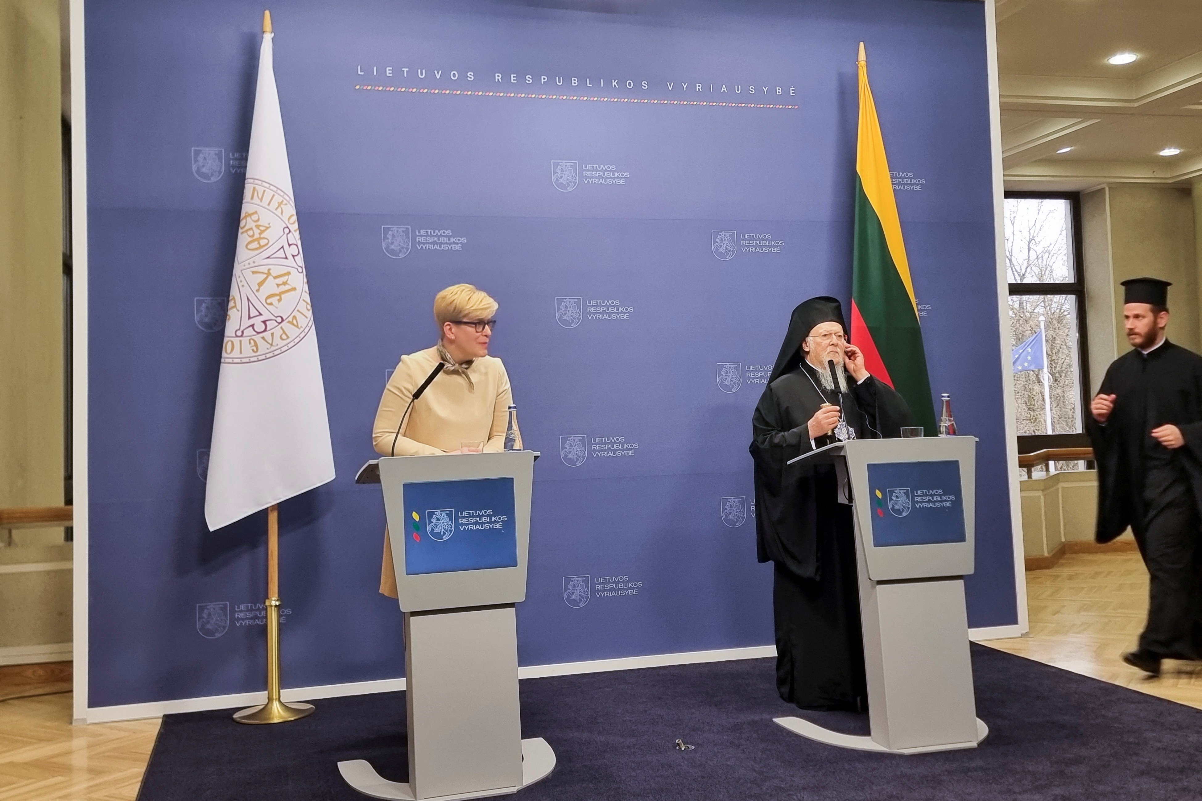 Lithuanian Prime Minister Ingrida Simonyte and Constantinople Ecumenical Patriarch Bartholomew meet in Vilnius