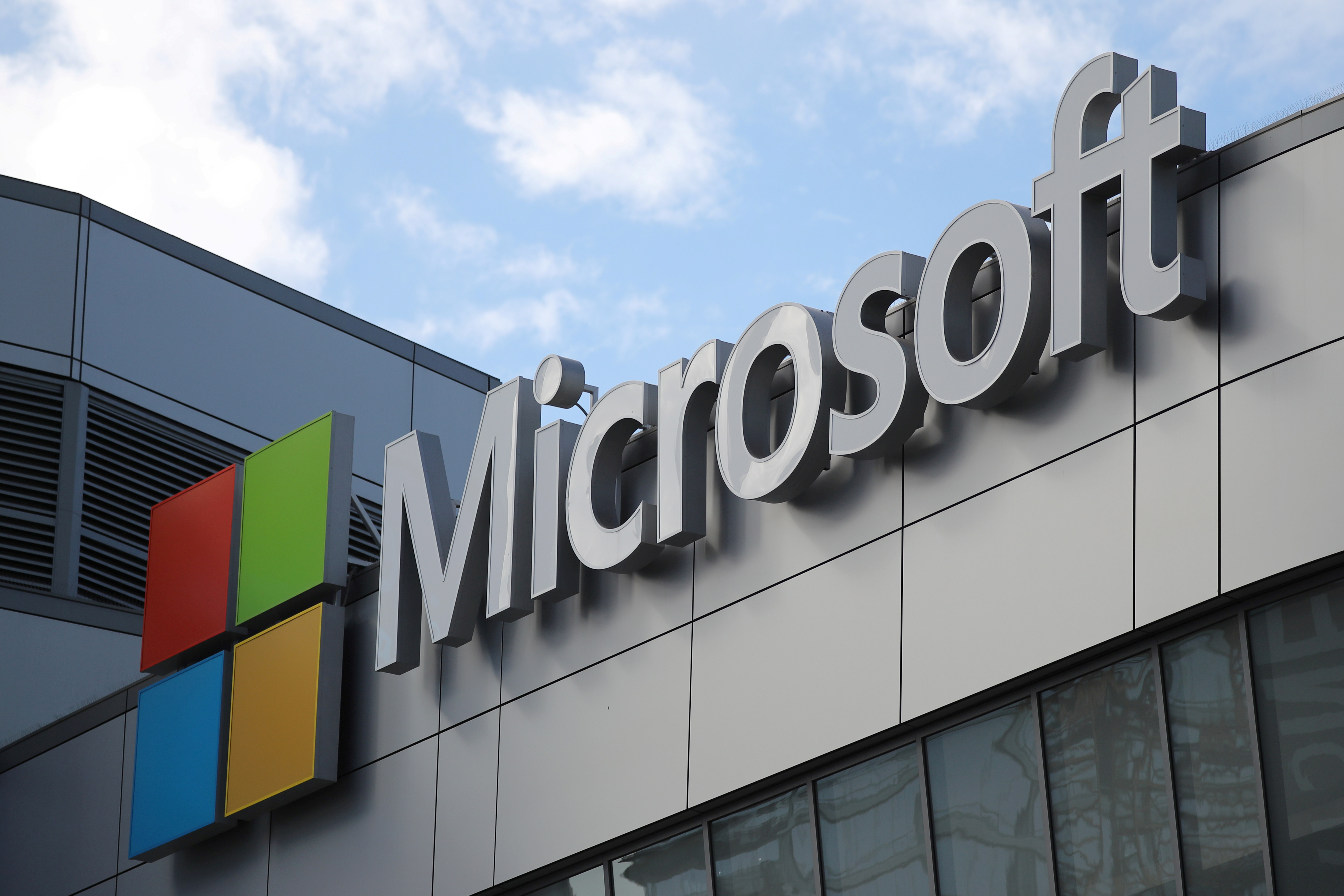A Microsoft logo is seen in Los Angeles, California U.S. November 7, 2017. REUTERS/Lucy Nicholson/File Photo