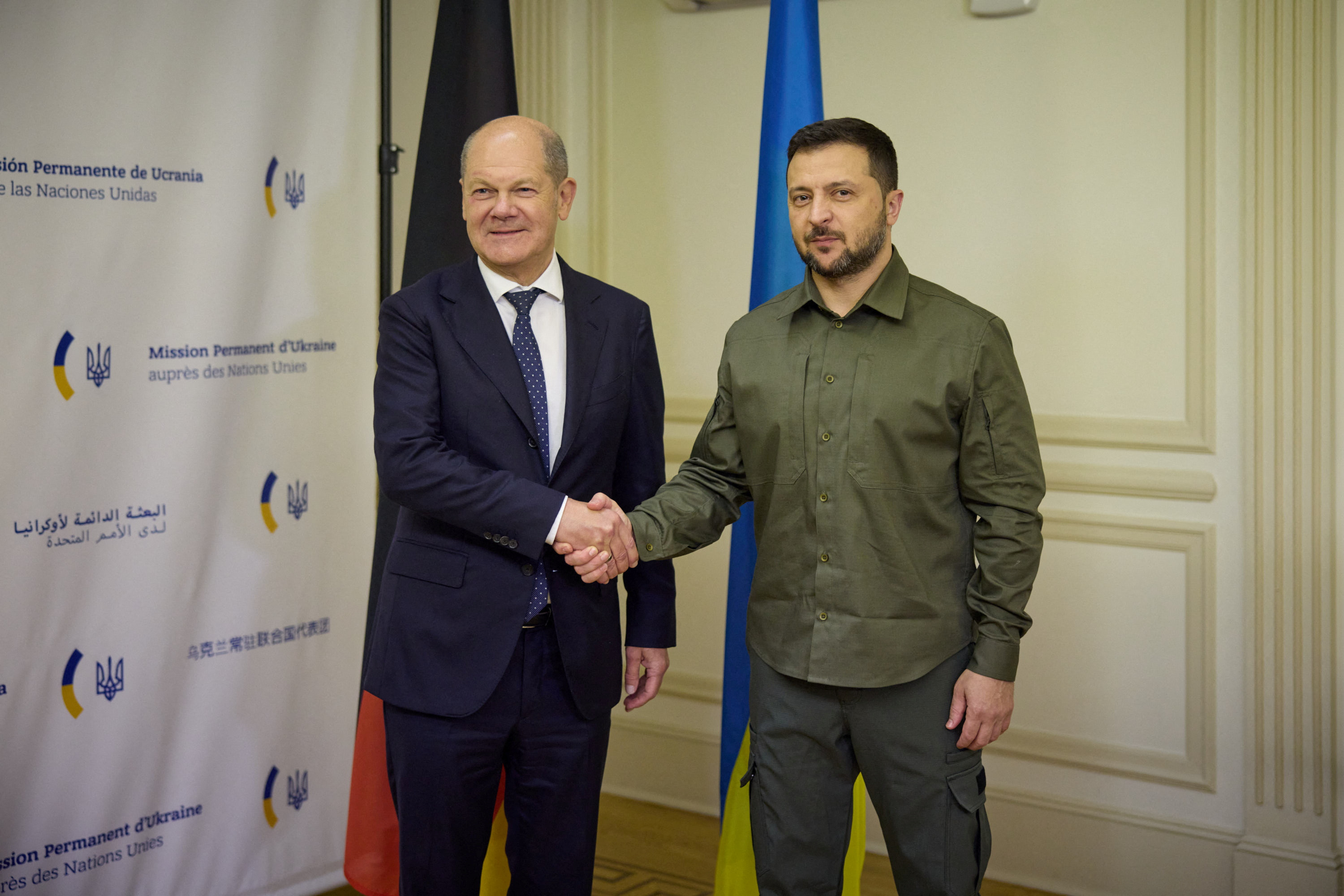 Scholz, Zelenskiy Discuss Military Support, Push For Peace -Berlin ...