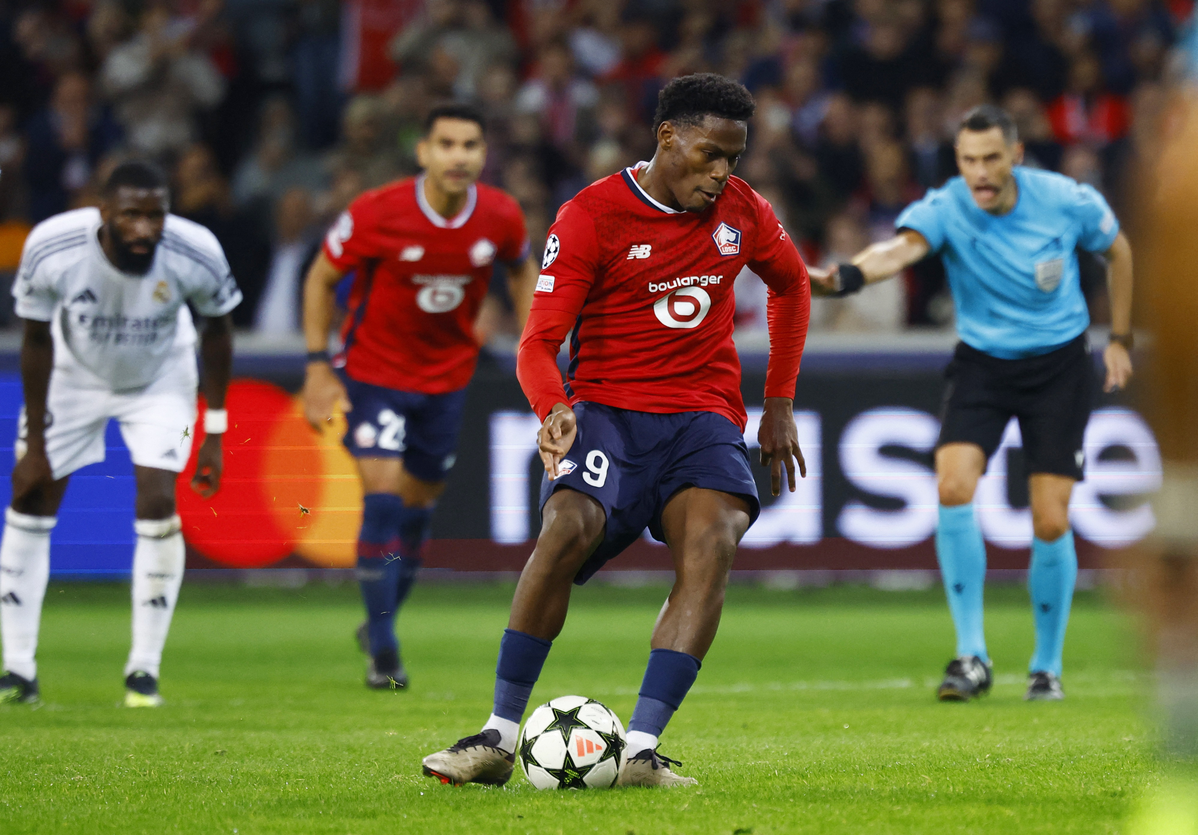 Jonathan David, autor do gol do Lille contra o Real Madrid na Champions League (Foto: REUTERS)