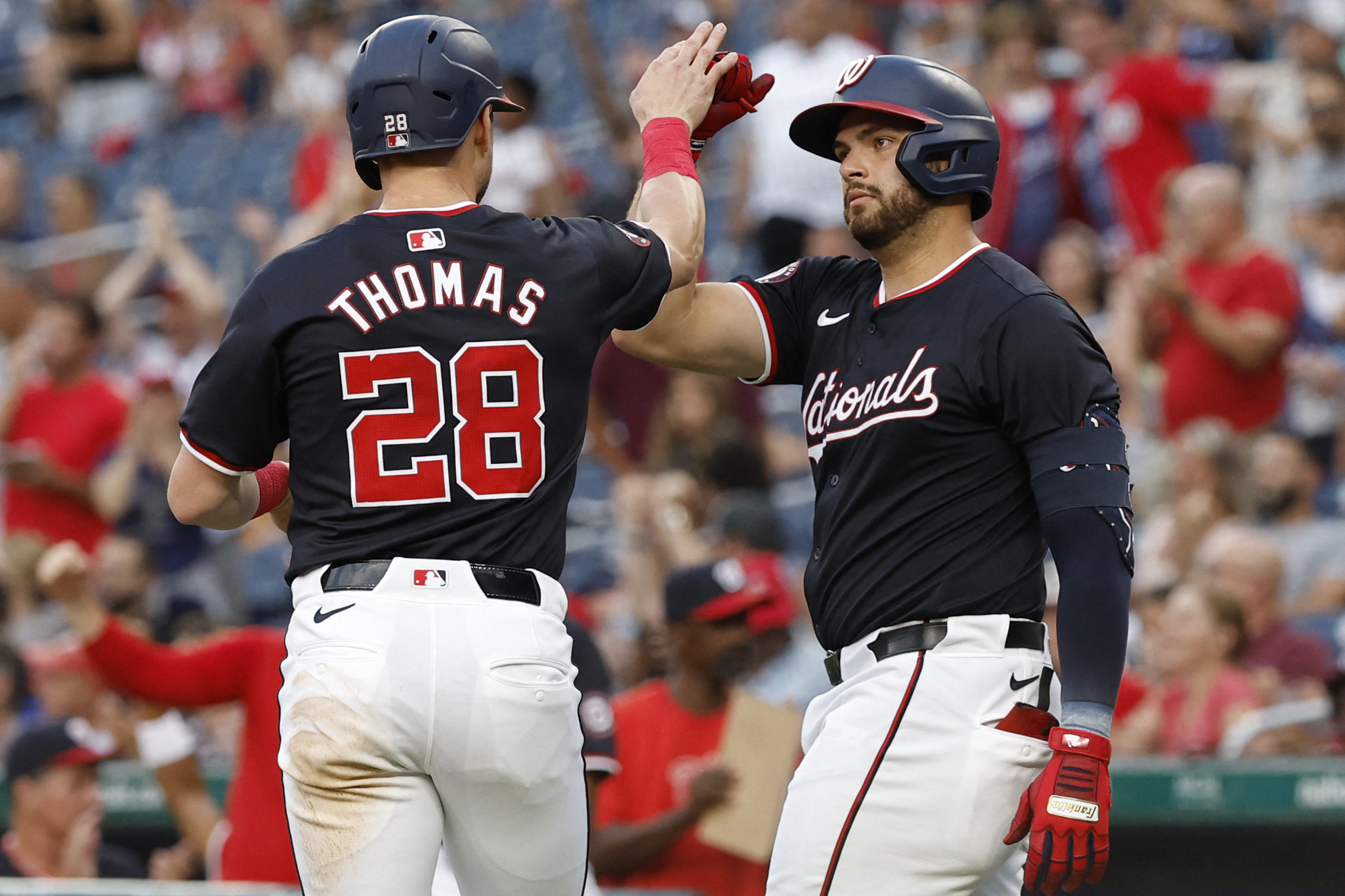 Padres pound 20 hits in rout of Nationals | Reuters