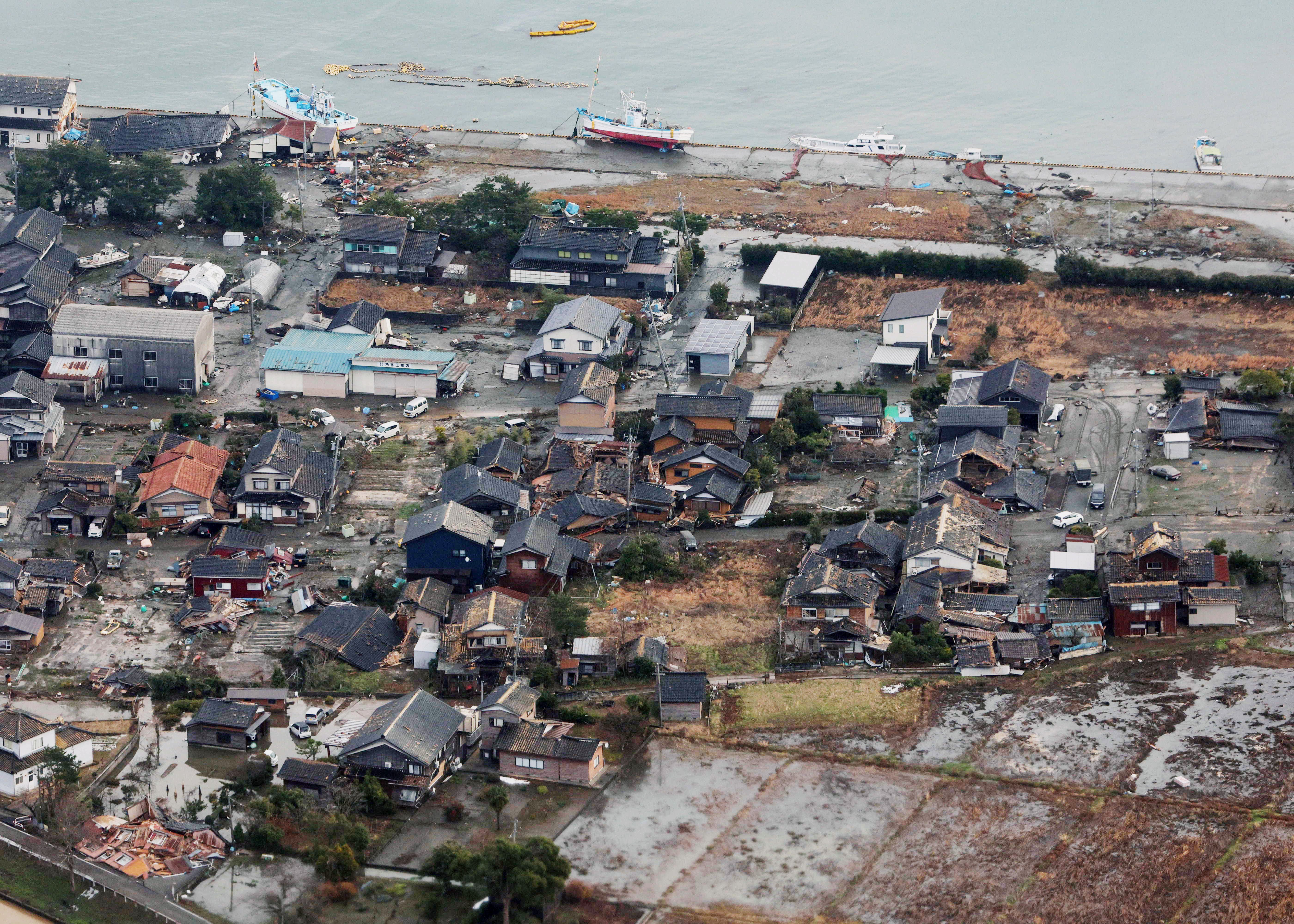 能登半島地震 能登半島地震、石川県の死者55人に 建物が多数倒壊 | ロイター