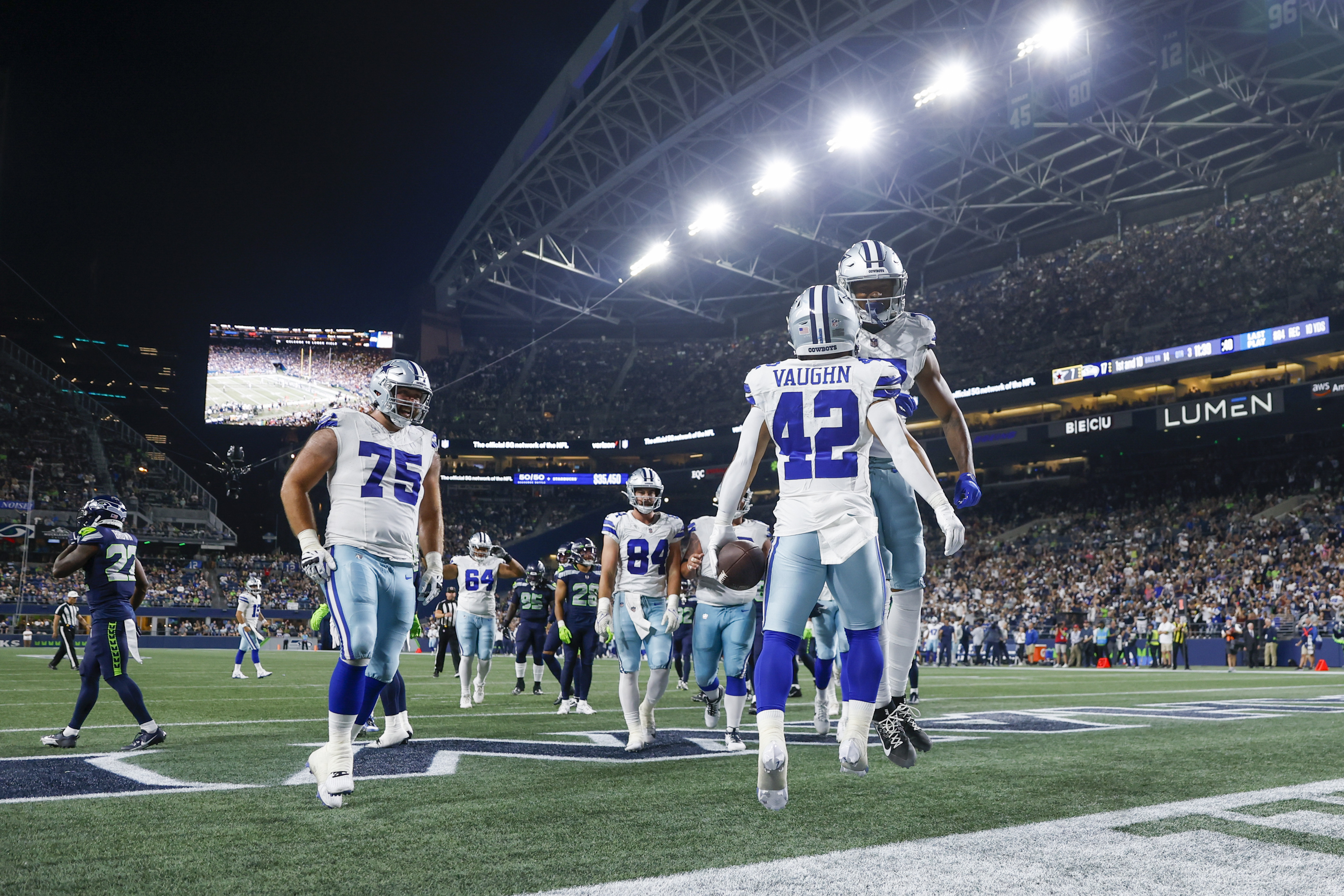 Seattle Seahawks top Dallas Cowboys 22-14 in preseason matchup