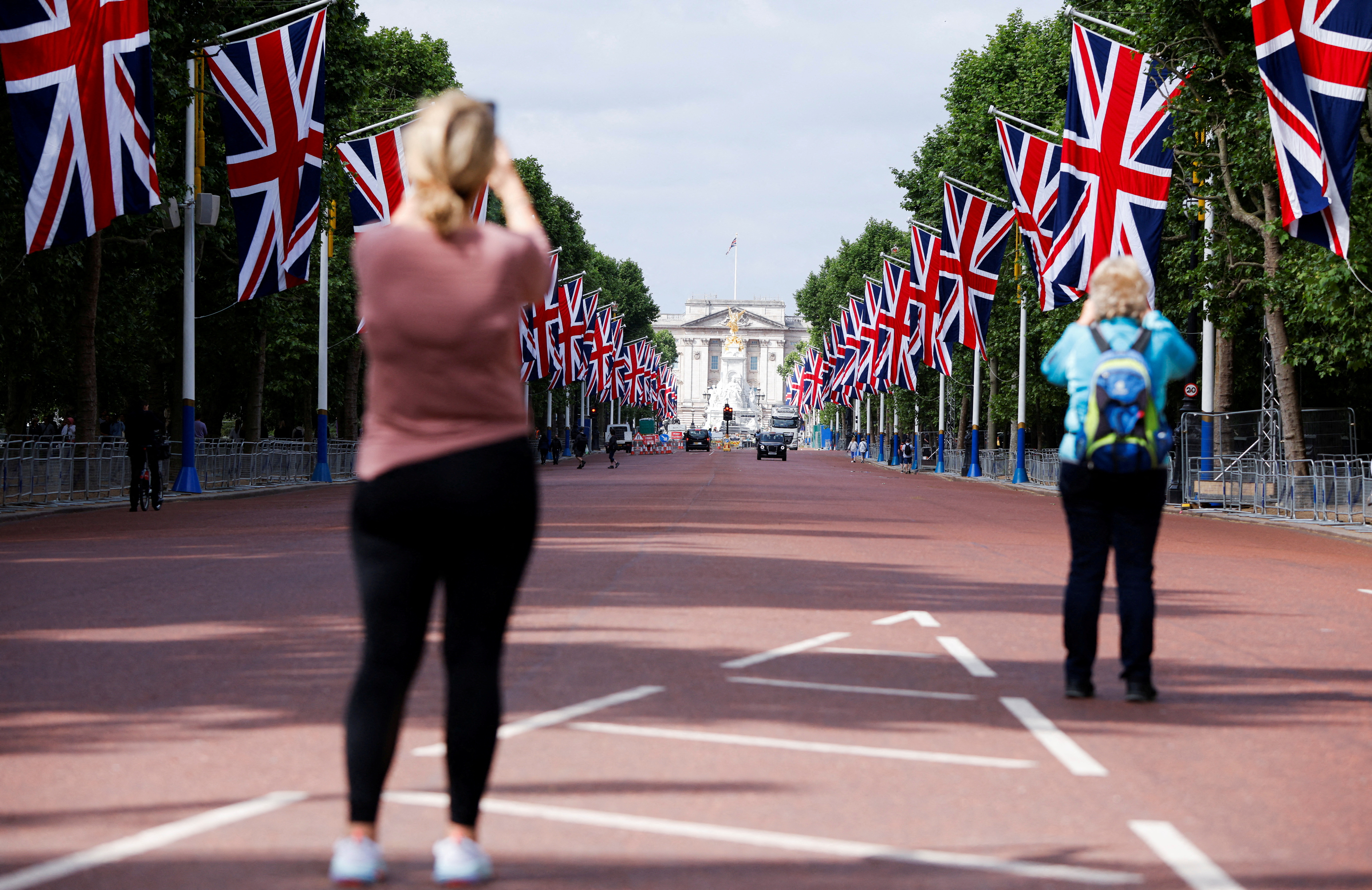 London UK, 5th June 2022. woman street dancer at The pageant for the Queen  Elizabeth II's Platinum Jubilee celebration in central London. Large Crowds  line the street along the Mall and Whitehall