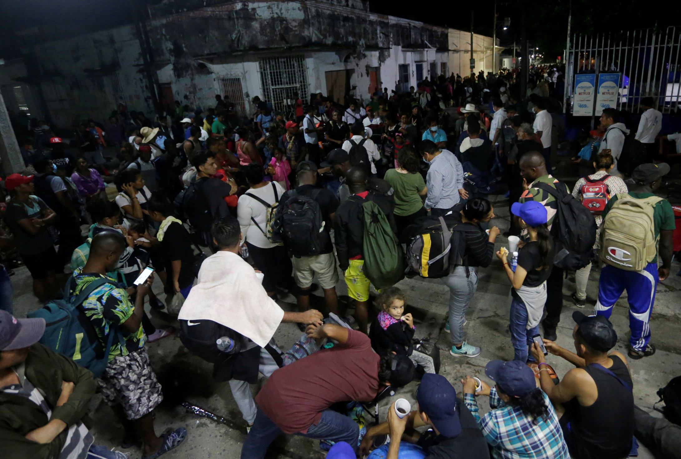 Migrants join a caravan heading to Mexico City, in Huixtla, Mexico October 27, 2021. REUTERS/Daniel Becerril