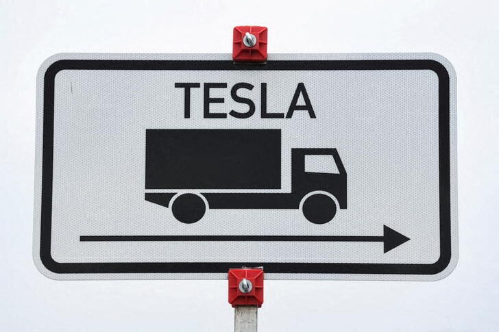Tesla's electric car factory in Gruenheide