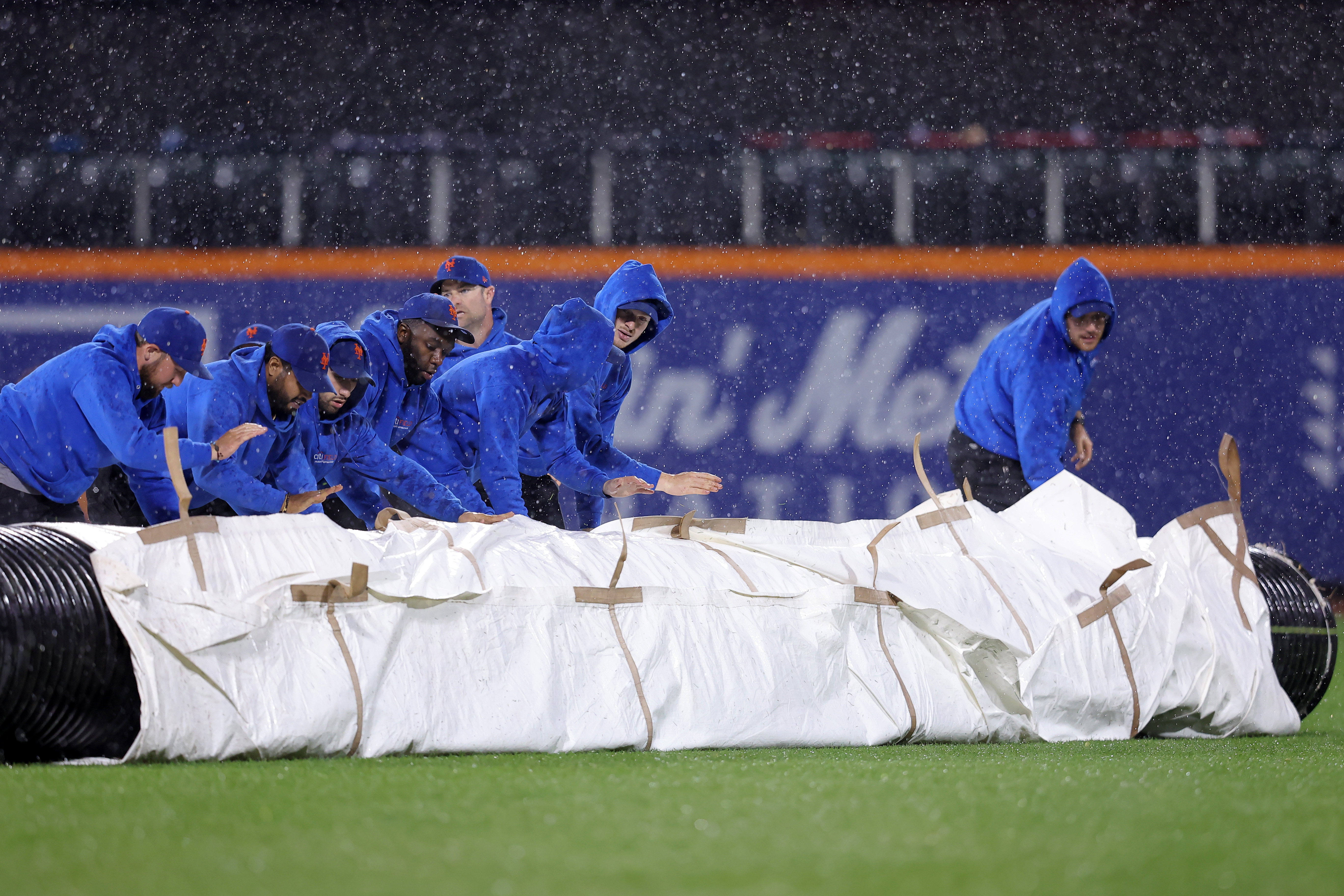 Marlins gear up for pivotal DH vs. Mets, Sports