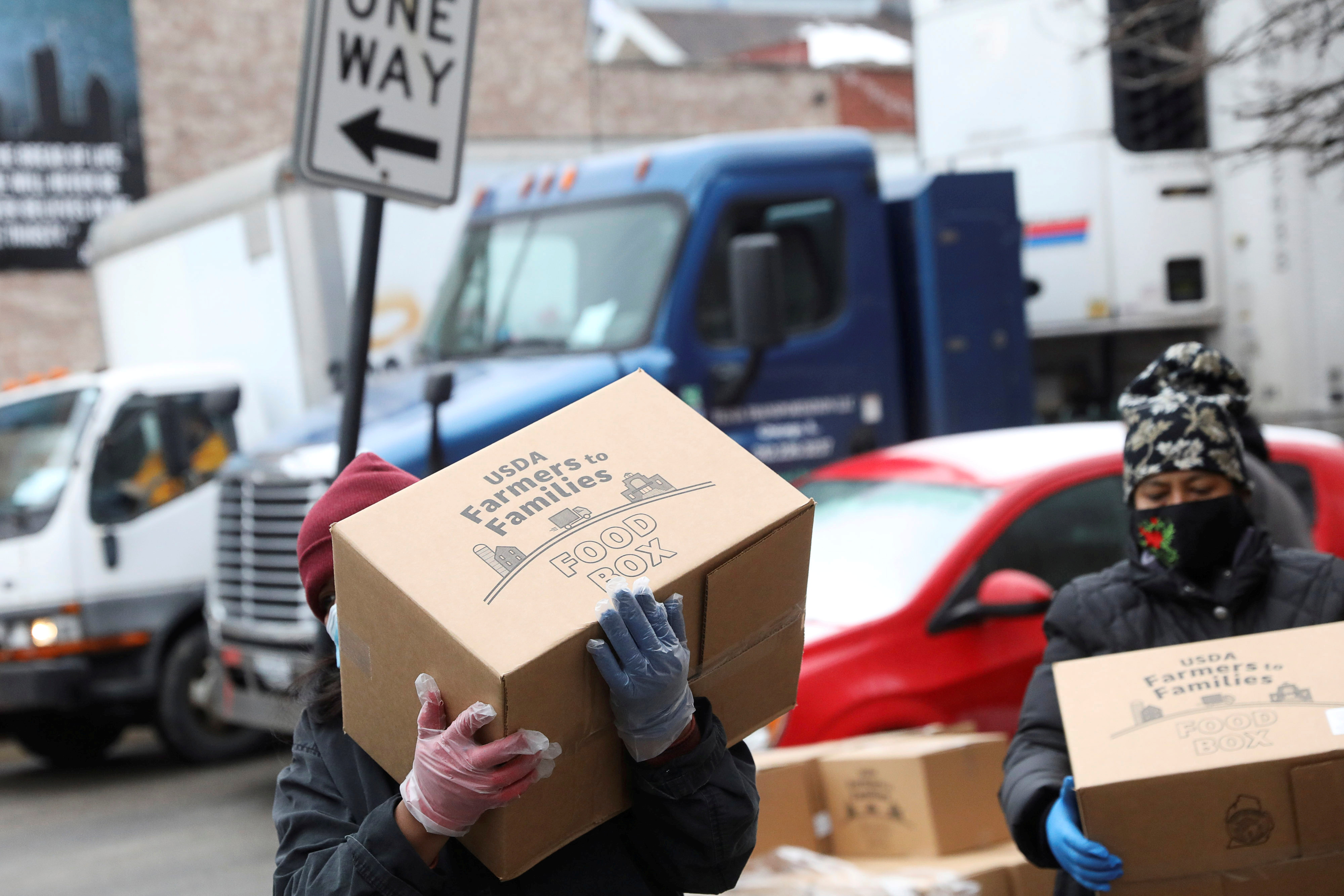 farmers to families food box program wisconsin