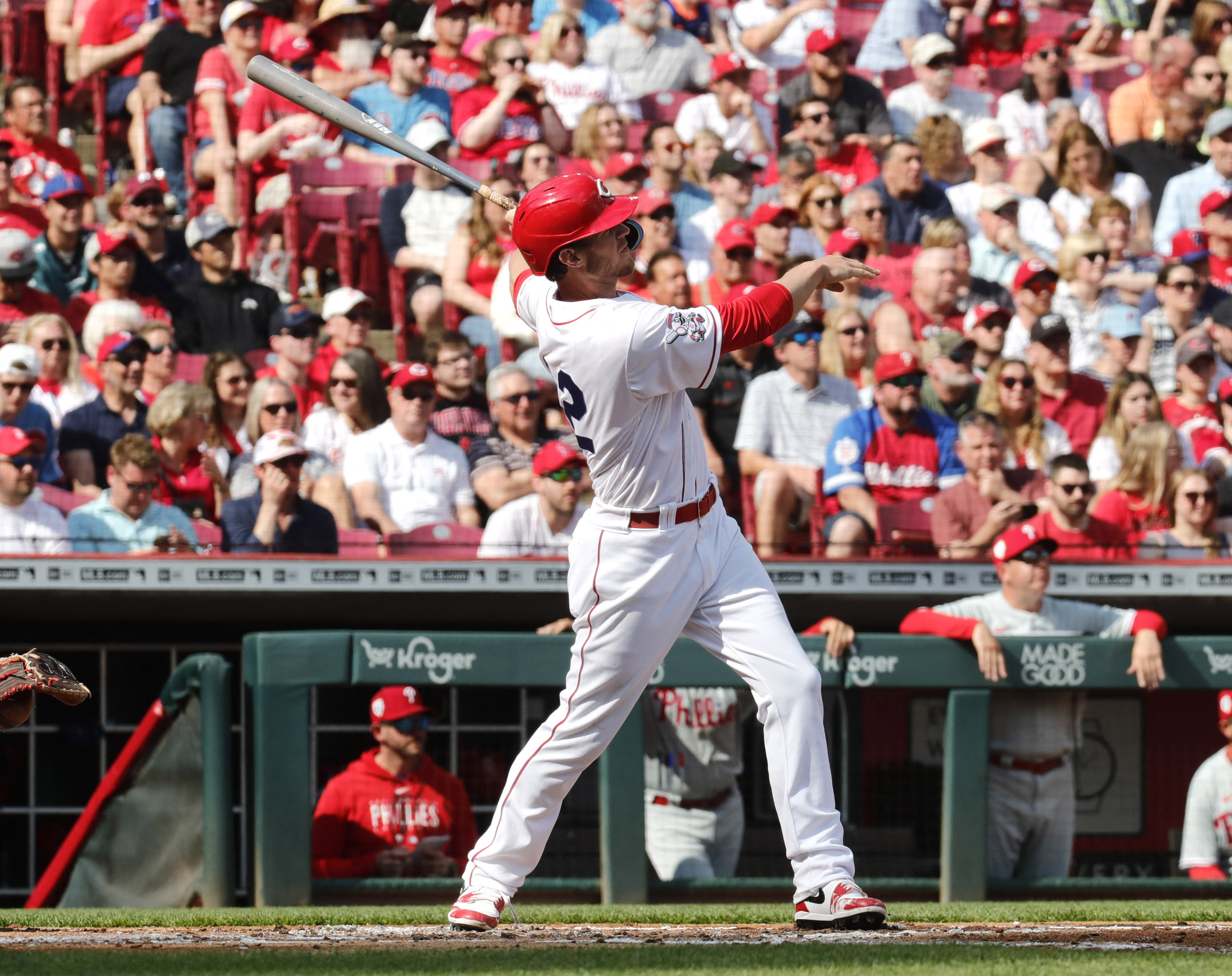 Wil Myers hits 2 homers, drives in 5 in Reds' win over Phillies