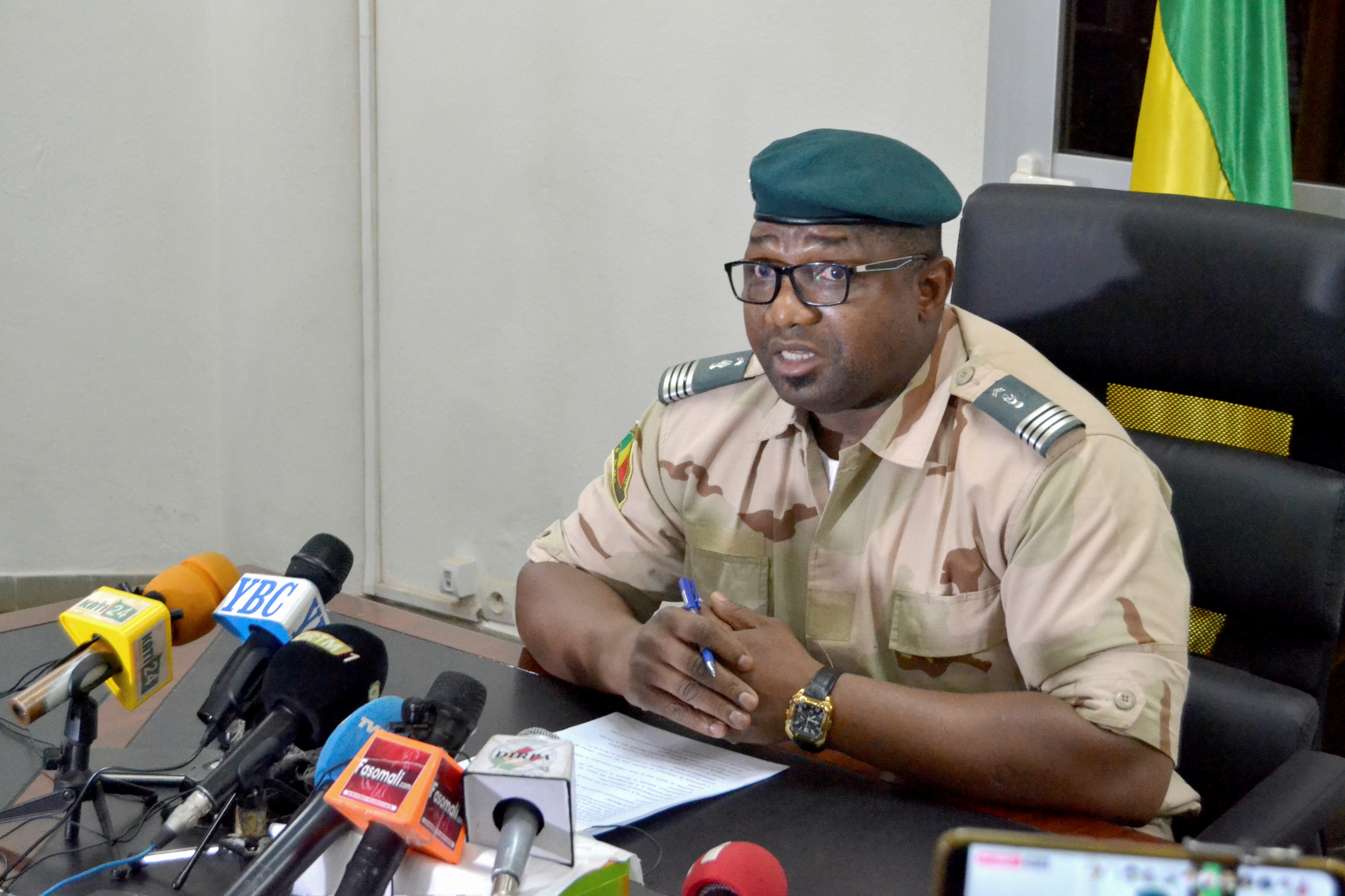 Commander Baba Cisse, representative of Mali vice president Colonel Assimi Goita gives a statement in Bamako