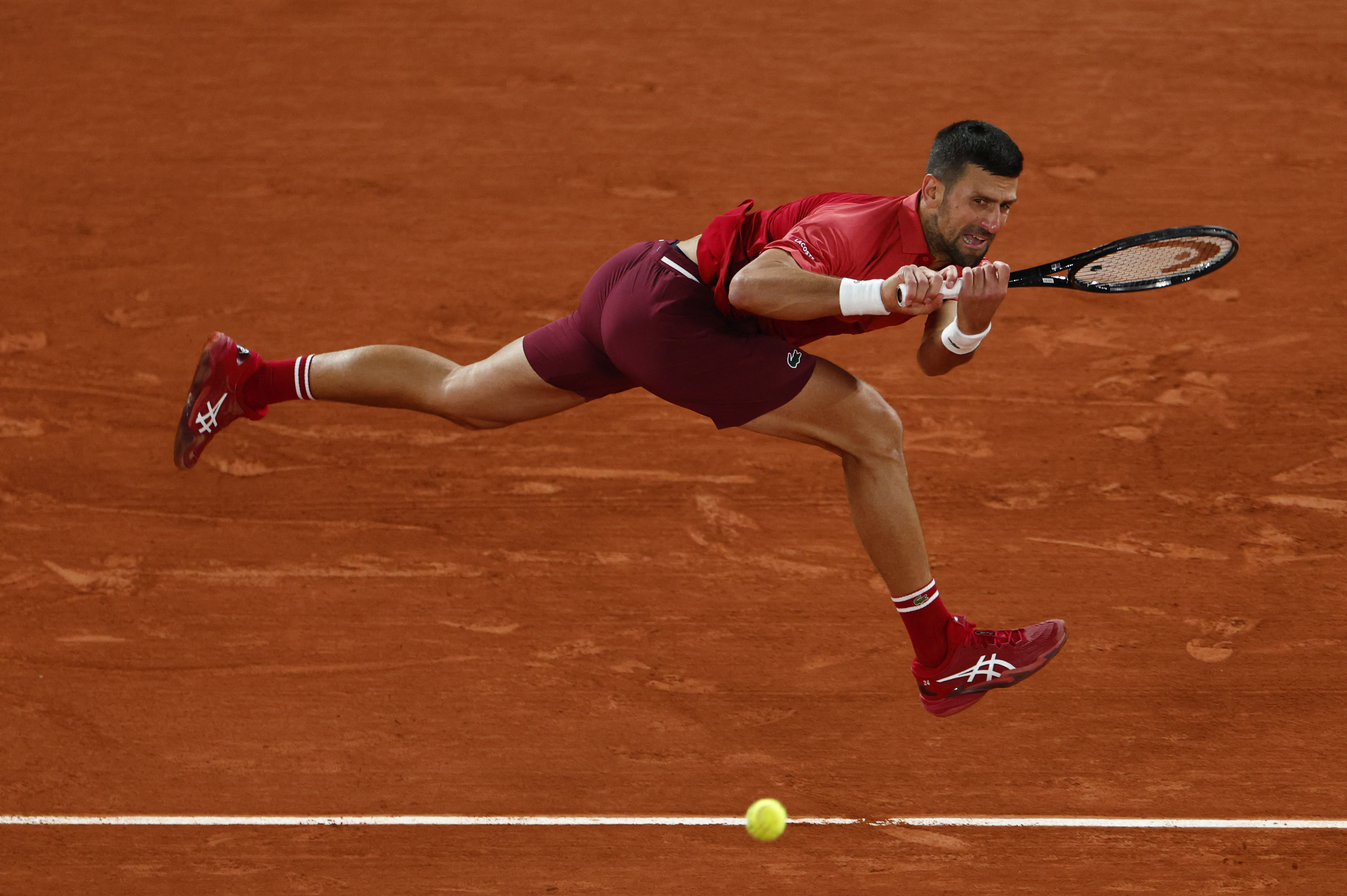 テニス＝前回王者ジョコビッチがストレート勝ち、全仏OP