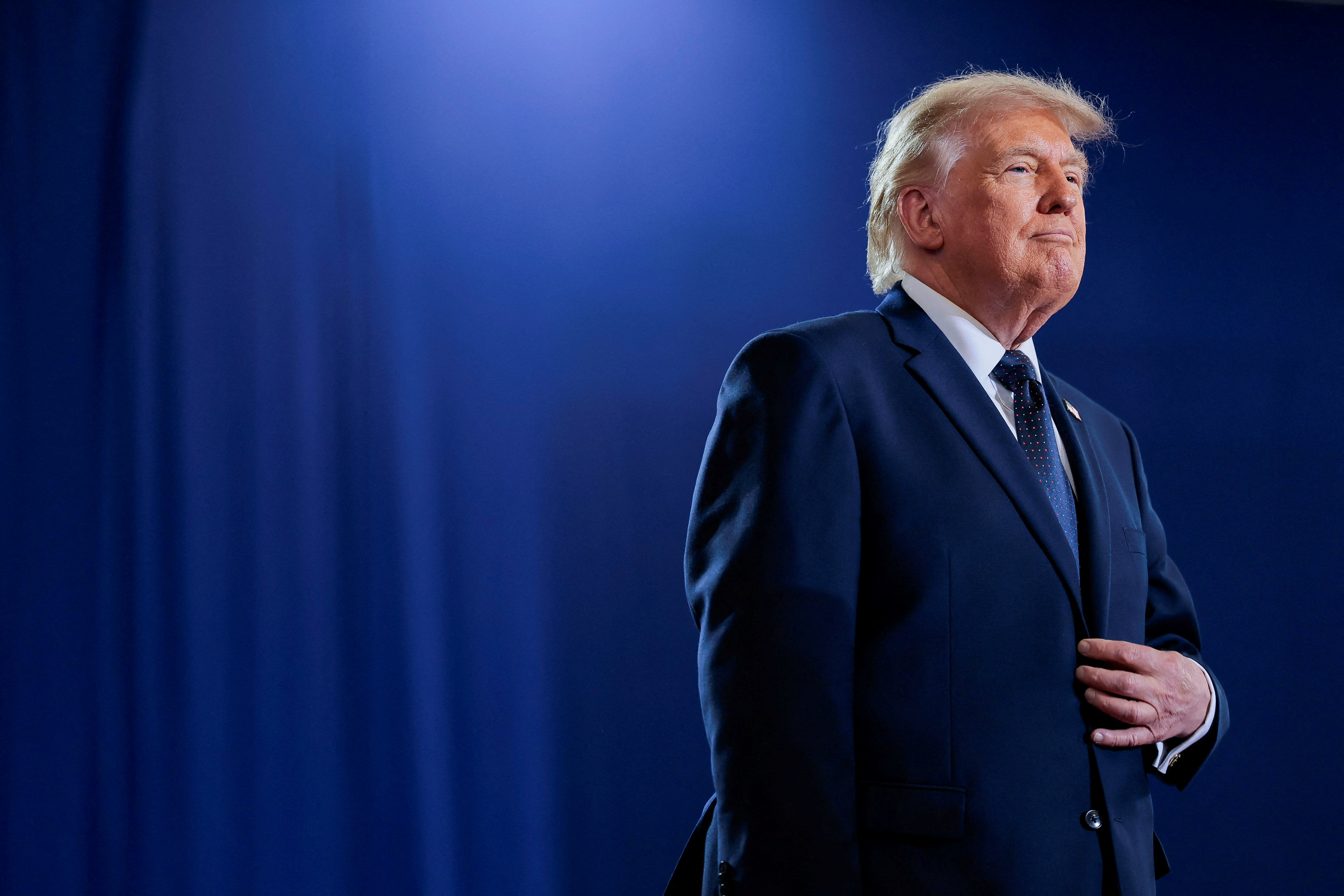 【ラストチャンス新品箱破損あり】あのトランプ(大統領)ボードゲーム　アメリカ トランプ氏自ら開幕、アーティストの辞退相次ぎ 米建国250周年行事