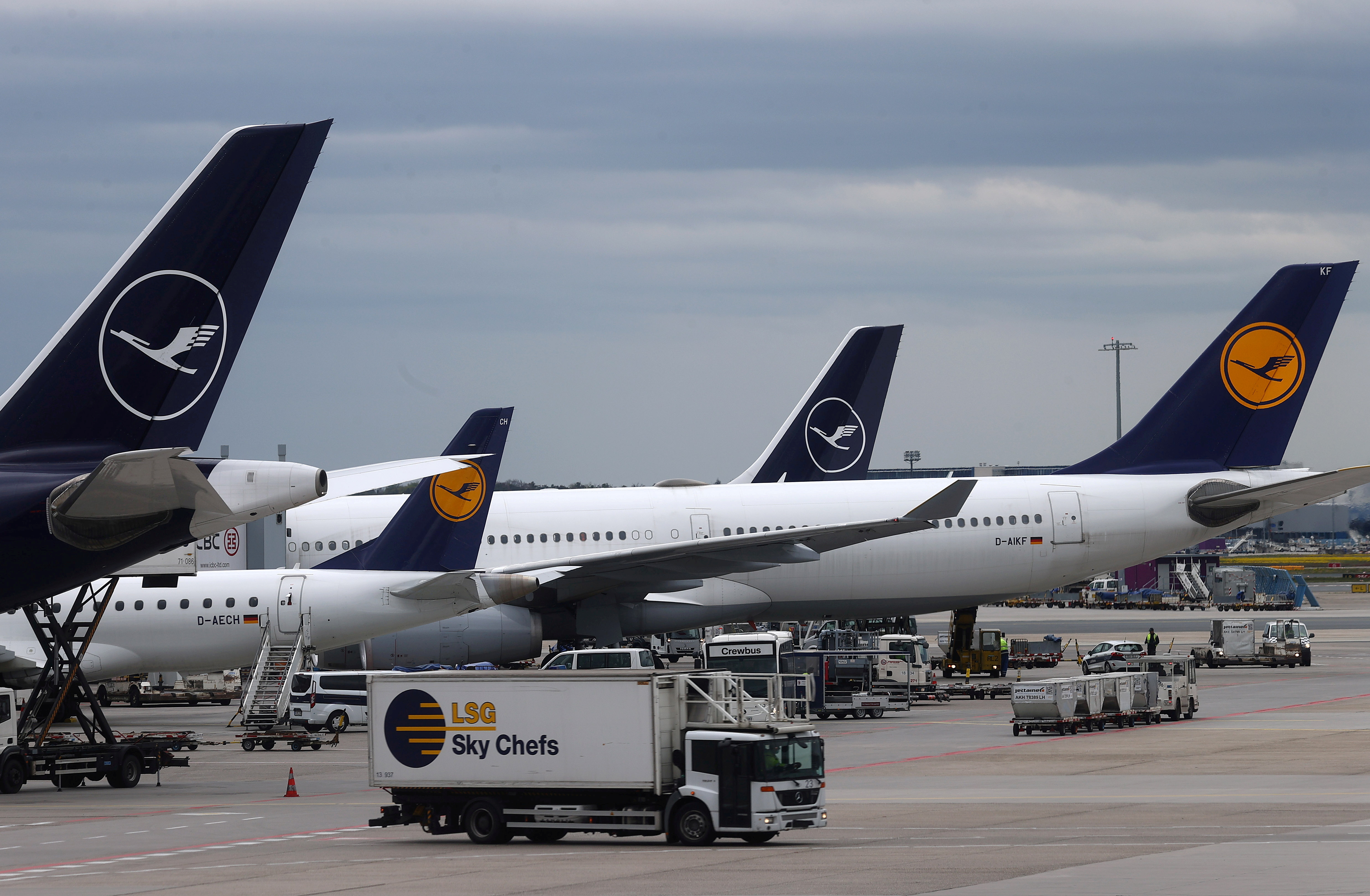 Planes of German air carrier Lufthansa are photographed at the day of the airline's annual general meeting at the airport in Frankfurt, Germany, May 4, 2021.  REUTERS/Kai Pfaffenbach