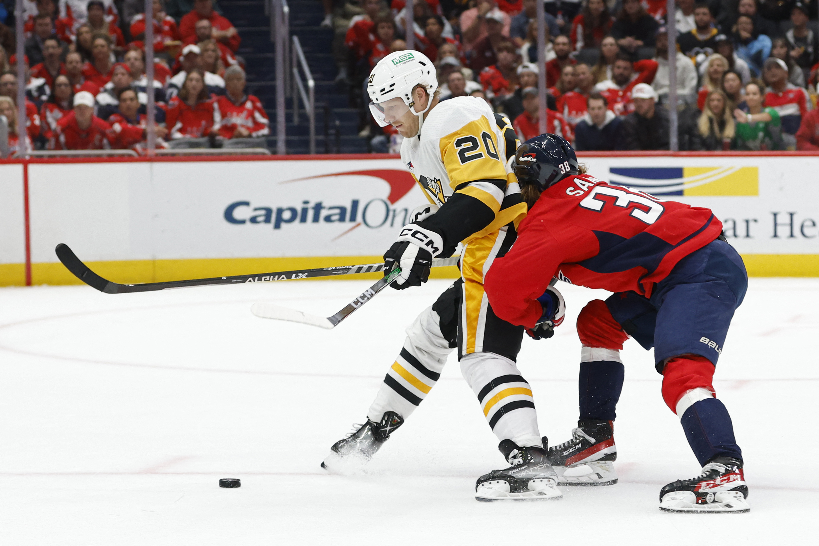 Sidney Crosby Nets Pair As Penguins Blank Capitals | Reuters