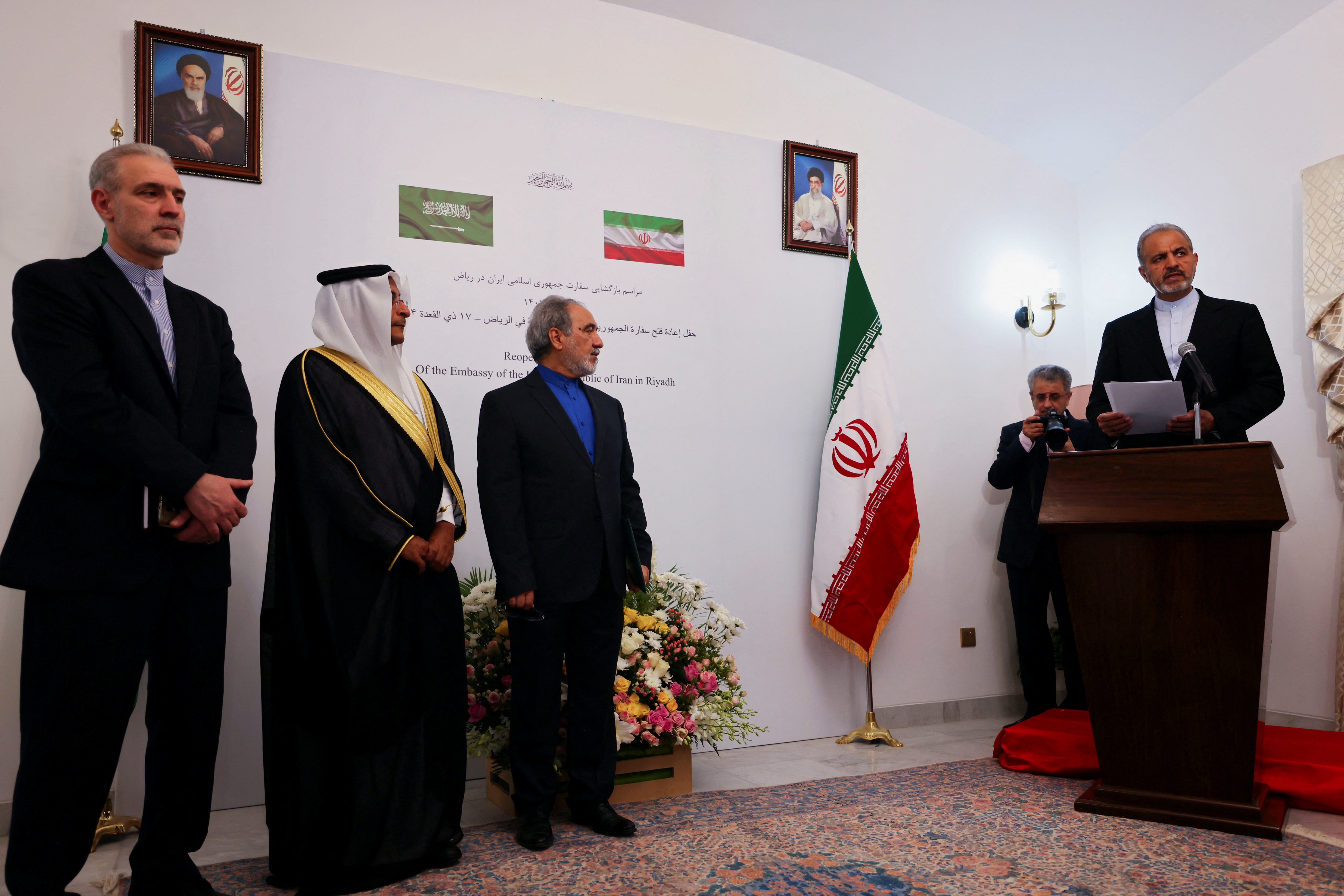 Дипмиссия ирана. Посольство Ирана в Таджикистане. Открытие посольства Ирана в Саудовской Аравии. Резиденция иранского посла. Посол Ирана.