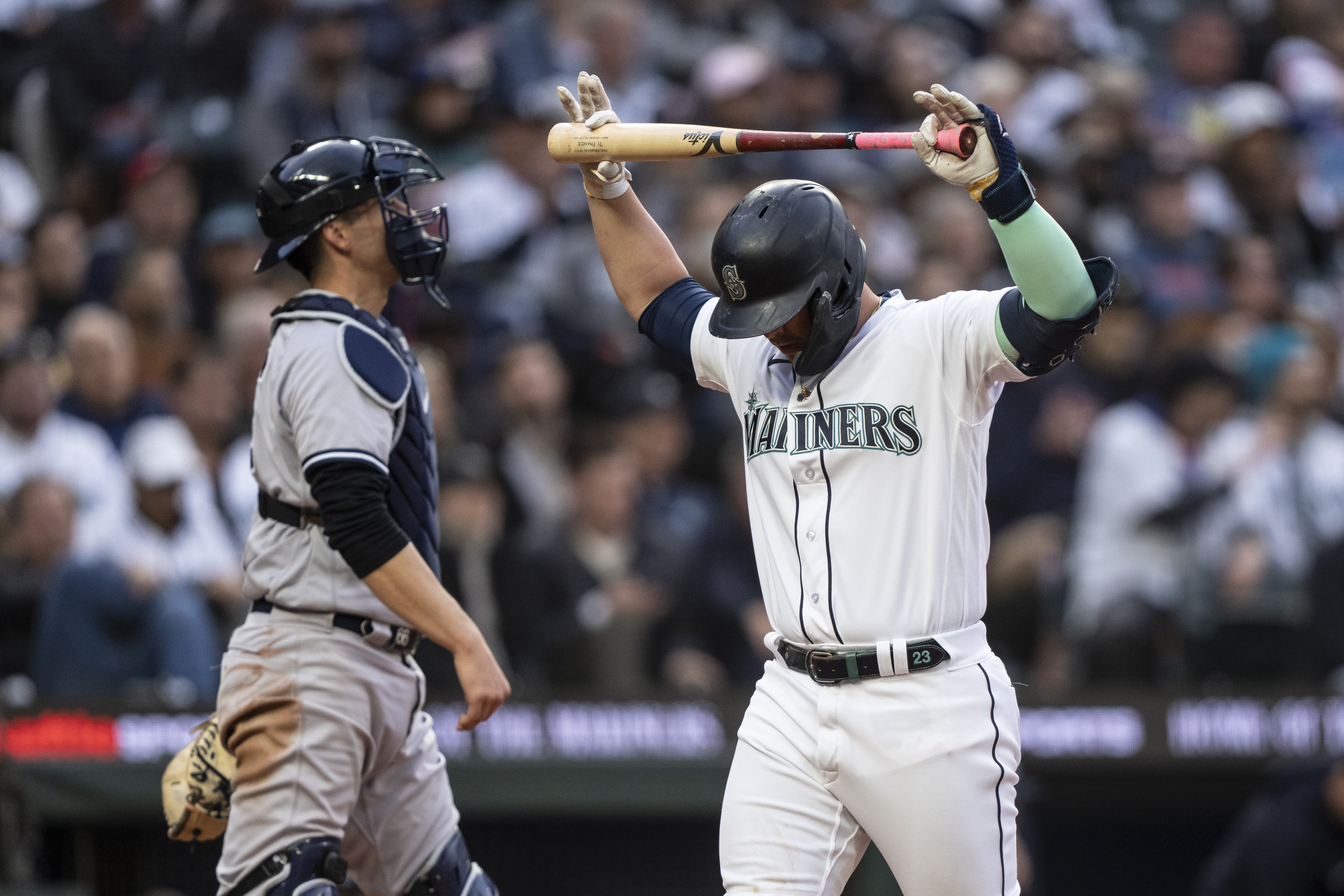 Yankees fall to Mariners, 1-0, in 10 innings – Trentonian