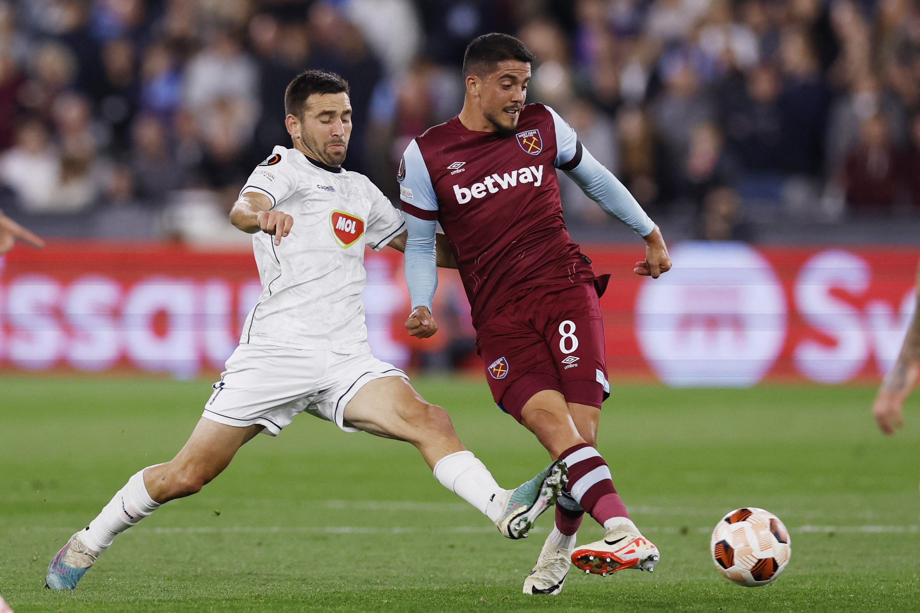 West Ham beat Serbia's Backa Topola 3-1 with own goal