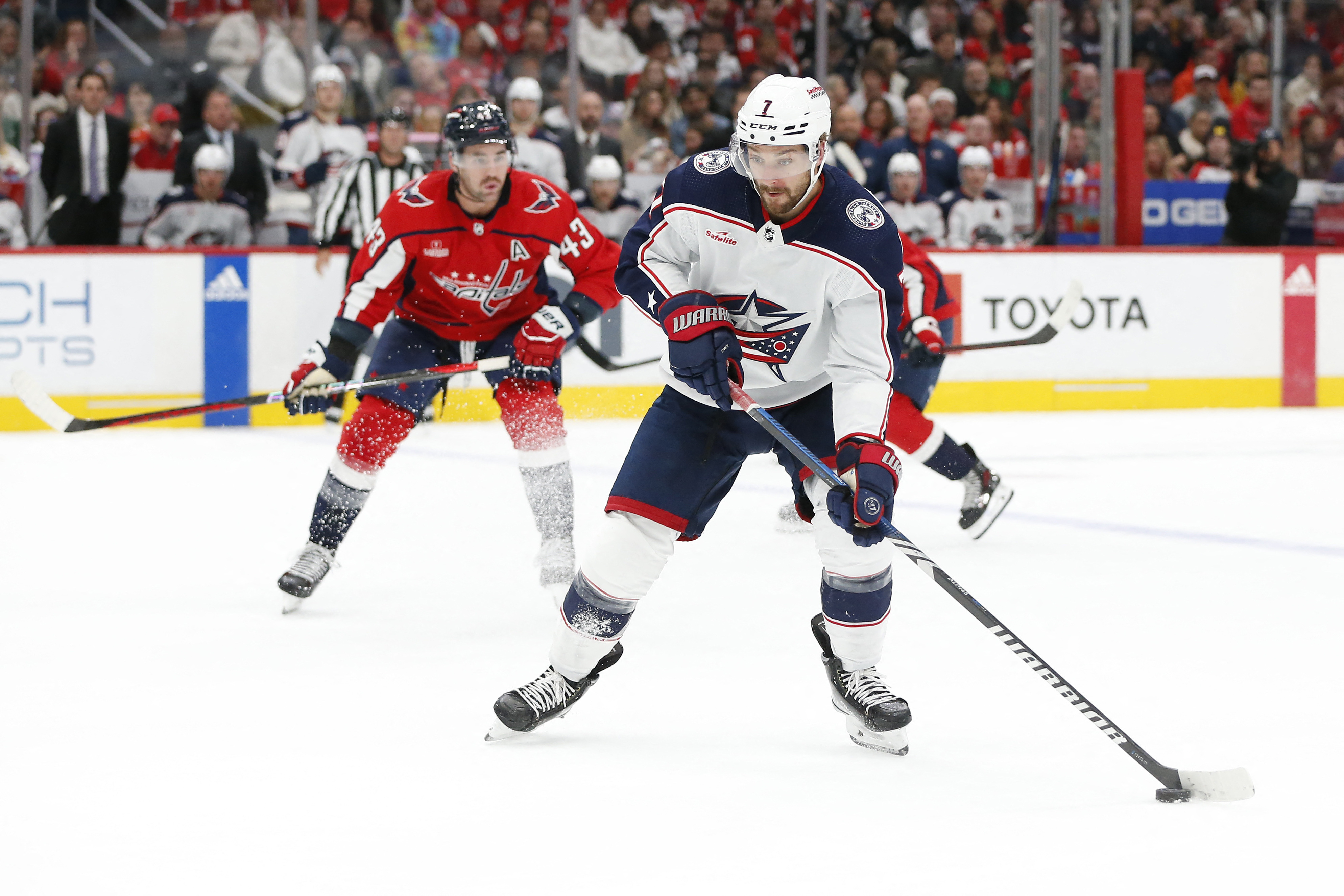 Capitals outlast Blue Jackets 4-3, earn fourth straight win | Reuters