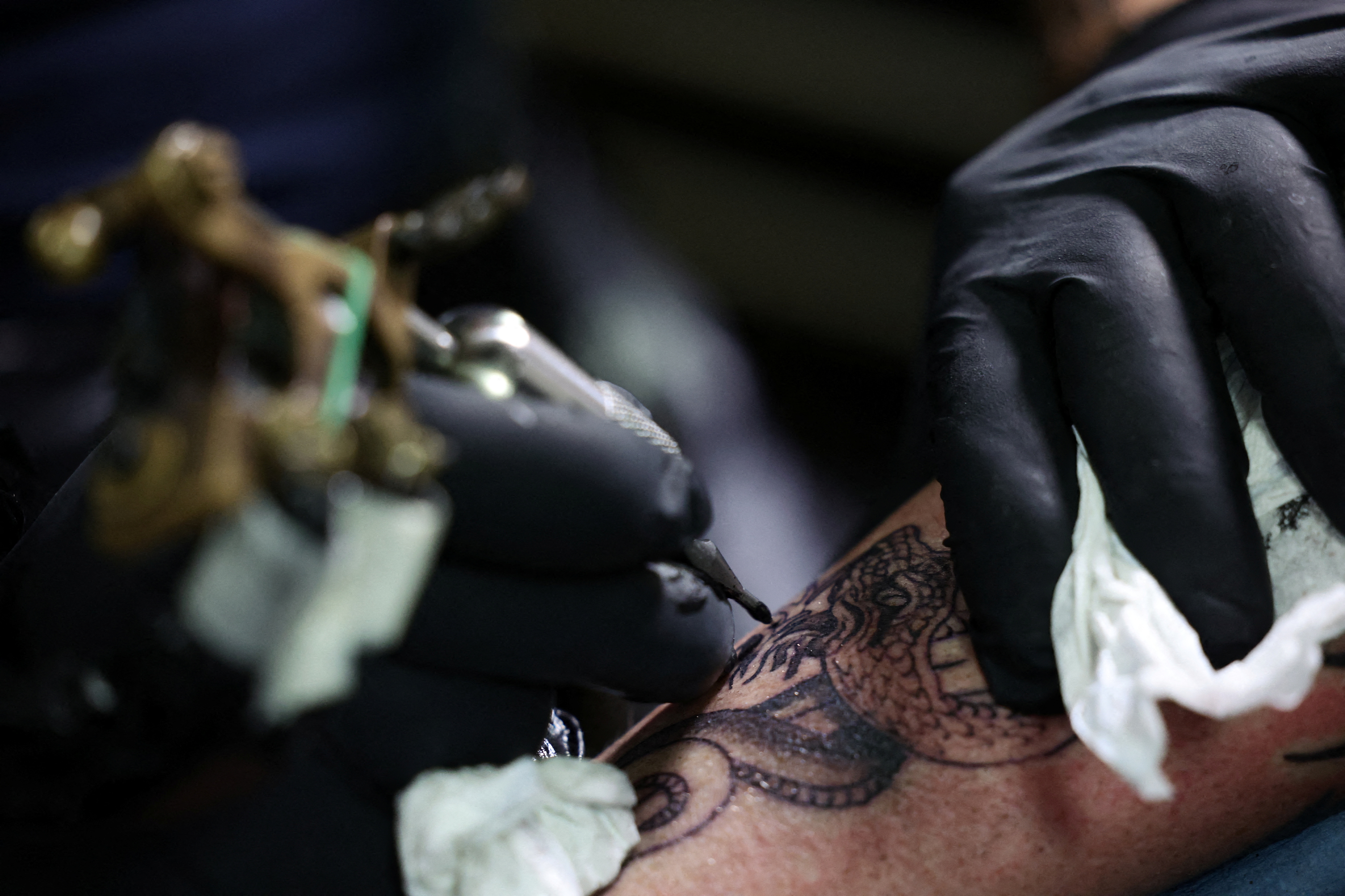 Tattoo Artists In Uproar Over Eu Ink Bans Reuters